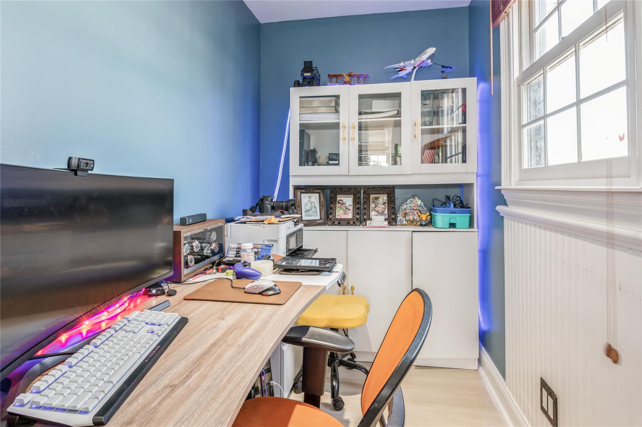 Howard Beach, New York, 11414, United States, 3 Bedrooms Bedrooms, ,2 BathroomsBathrooms,Residential,For Sale,1908701