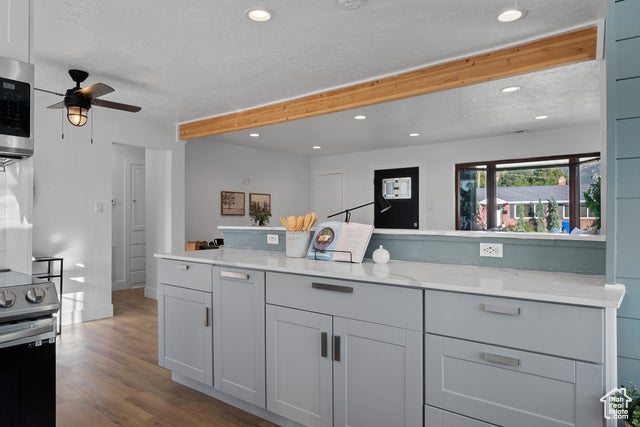 Holladay, Utah, 84121, United States, 4 Bedrooms Bedrooms, ,3 BathroomsBathrooms,Residential,For Sale,1984461