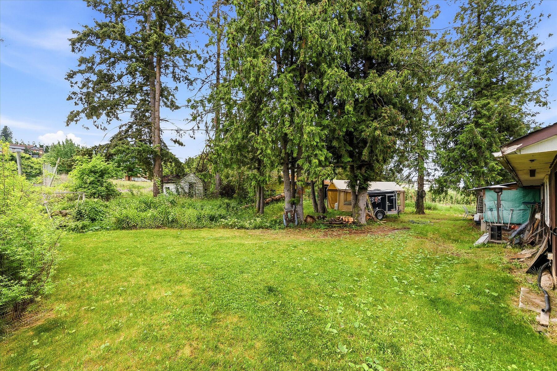  Glenmore Farm Acreage - 物件實景