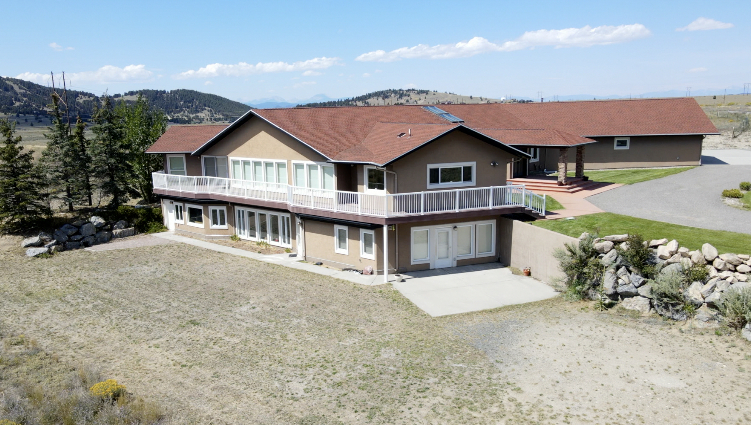 Butte, Montana, 59701, United States, 6 Bedrooms Bedrooms, ,6 BathroomsBathrooms,Residential,For Sale,1981460