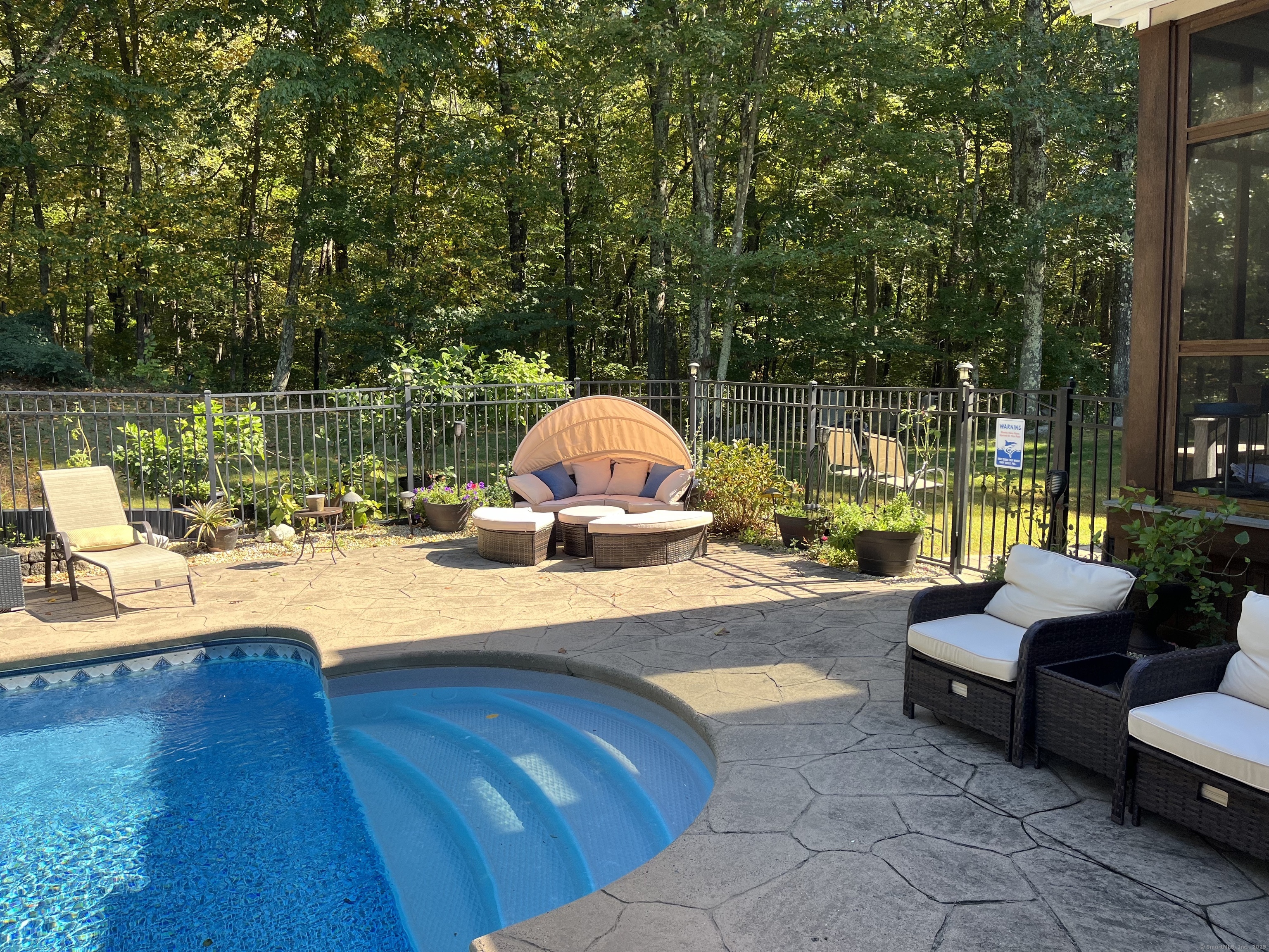 Monroe, Connecticut, 06468, United States, 5 Bedrooms Bedrooms, ,4 BathroomsBathrooms,Residential,For Sale,1744682