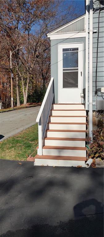 Providence, Rhode Island, 02908, United States, 3 Bedrooms Bedrooms, ,2 BathroomsBathrooms,Residential,For Sale,2005166