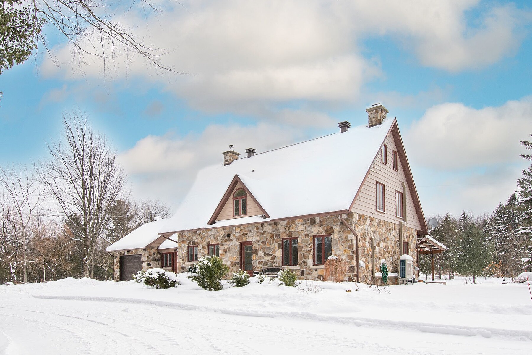  Hinchinbrooke, Montérégie - 物件實景