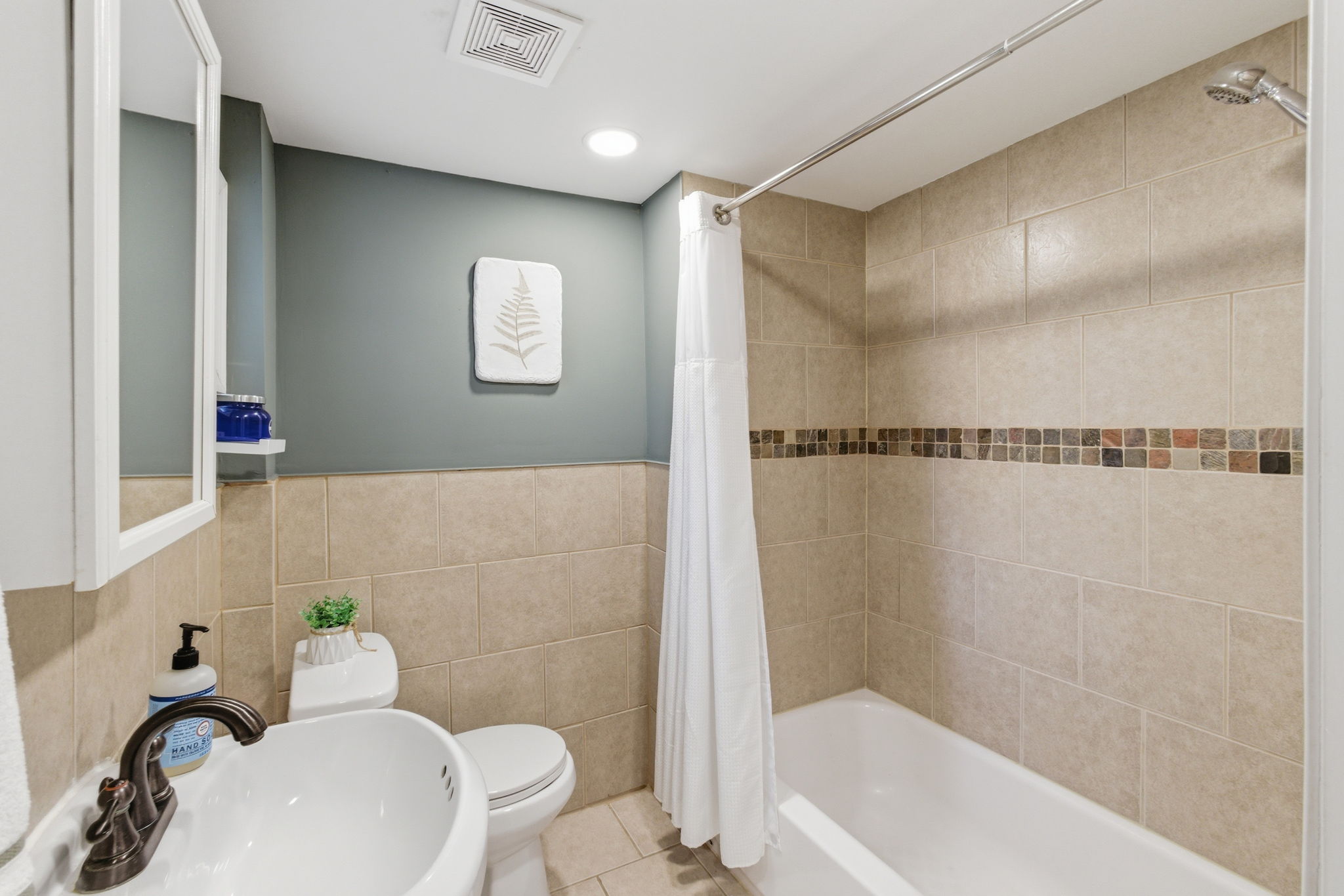  1102 1/2 South Front Street, Philadelphia, PA 19147 - 物件實景