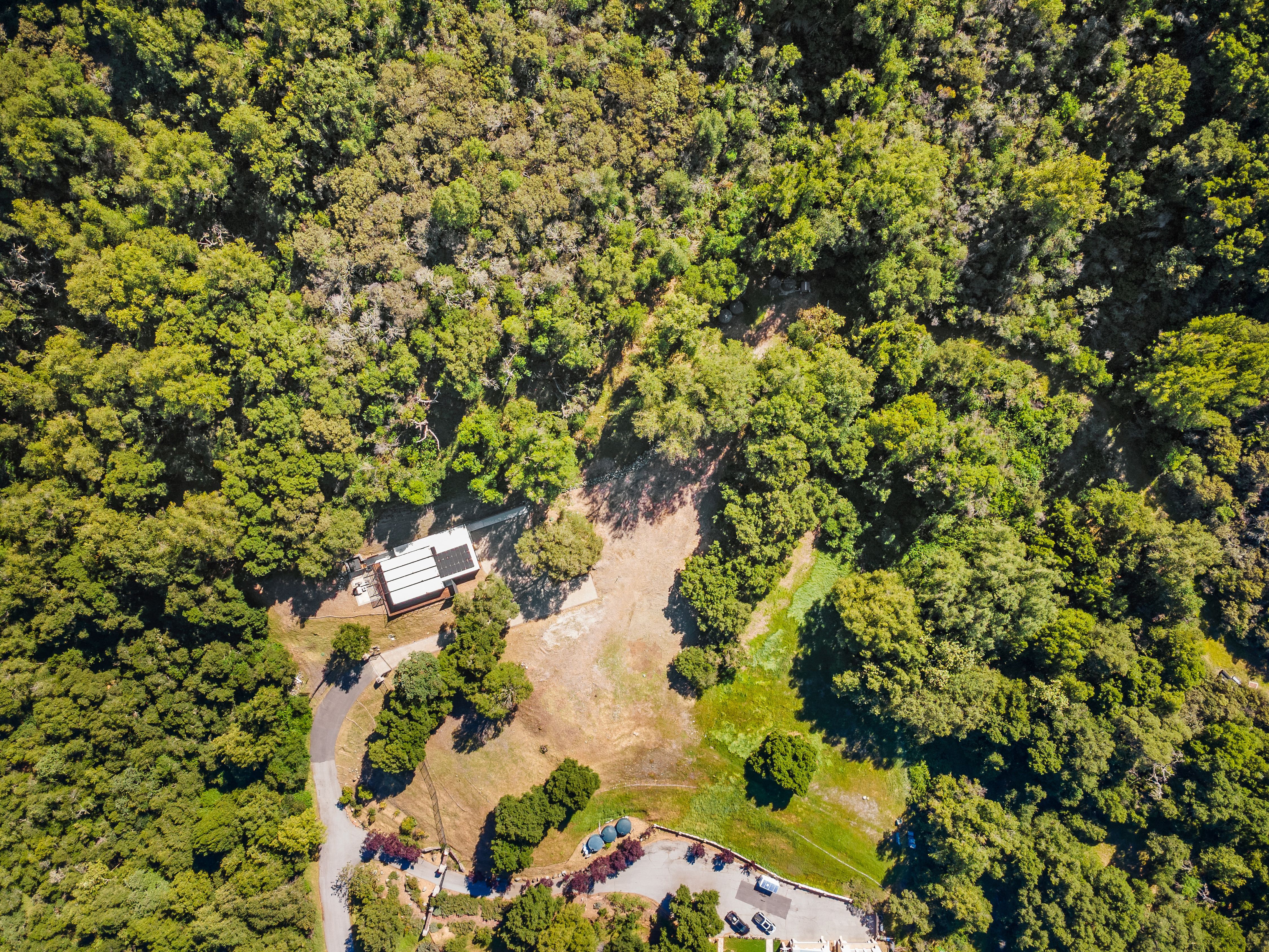  Modern Off-Grid Compound with Panoramic Valley Views - 物件實景