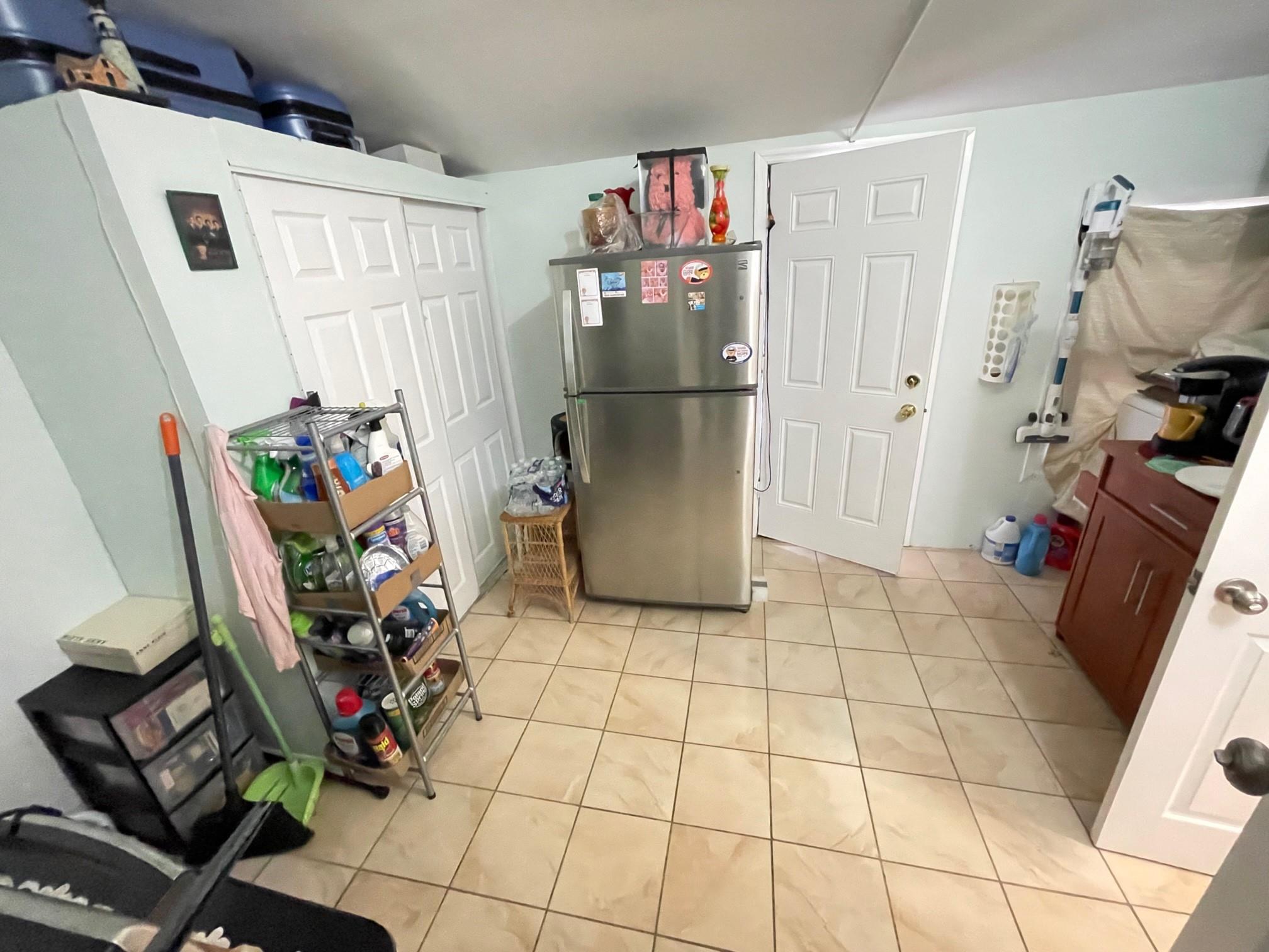 Brooklyn, New York, 11208, United States, 3 Bedrooms Bedrooms, ,3 BathroomsBathrooms,Residential,For Sale,1920329