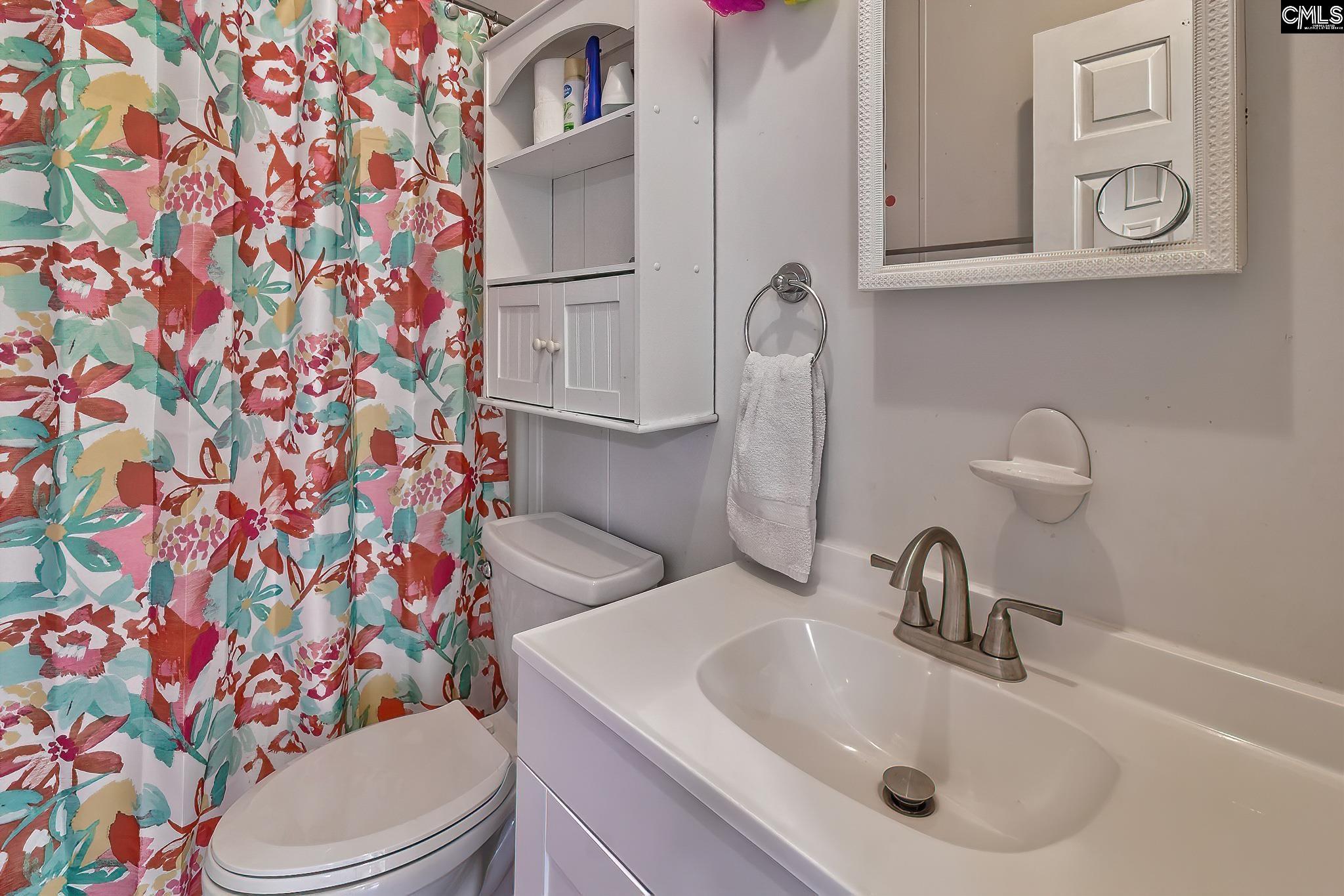 Camden, South Carolina, 29020, United States, 4 Bedrooms Bedrooms, ,4 BathroomsBathrooms,Residential,For Sale,1934187
