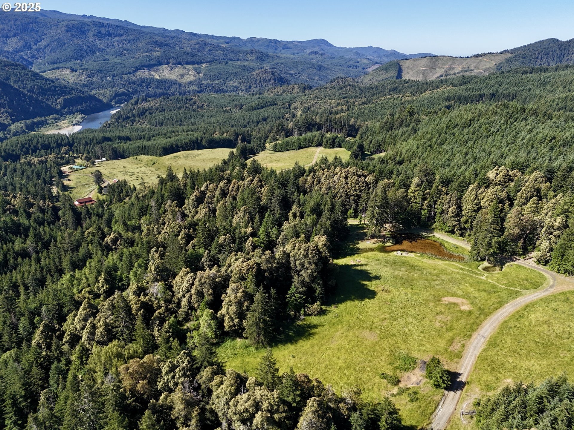 Gold Beach, Oregon, 97444, United States, 2 Bedrooms Bedrooms, ,3 BathroomsBathrooms,Residential,For Sale,1904307