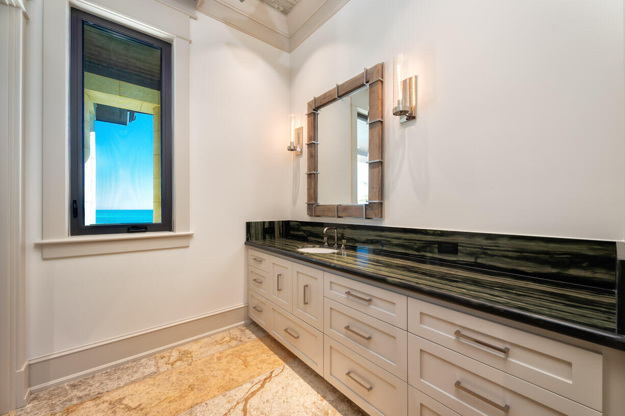 Duck, Florida, 33050, United States, 3 Bedrooms Bedrooms, ,4 BathroomsBathrooms,Residential,For Sale,1970637