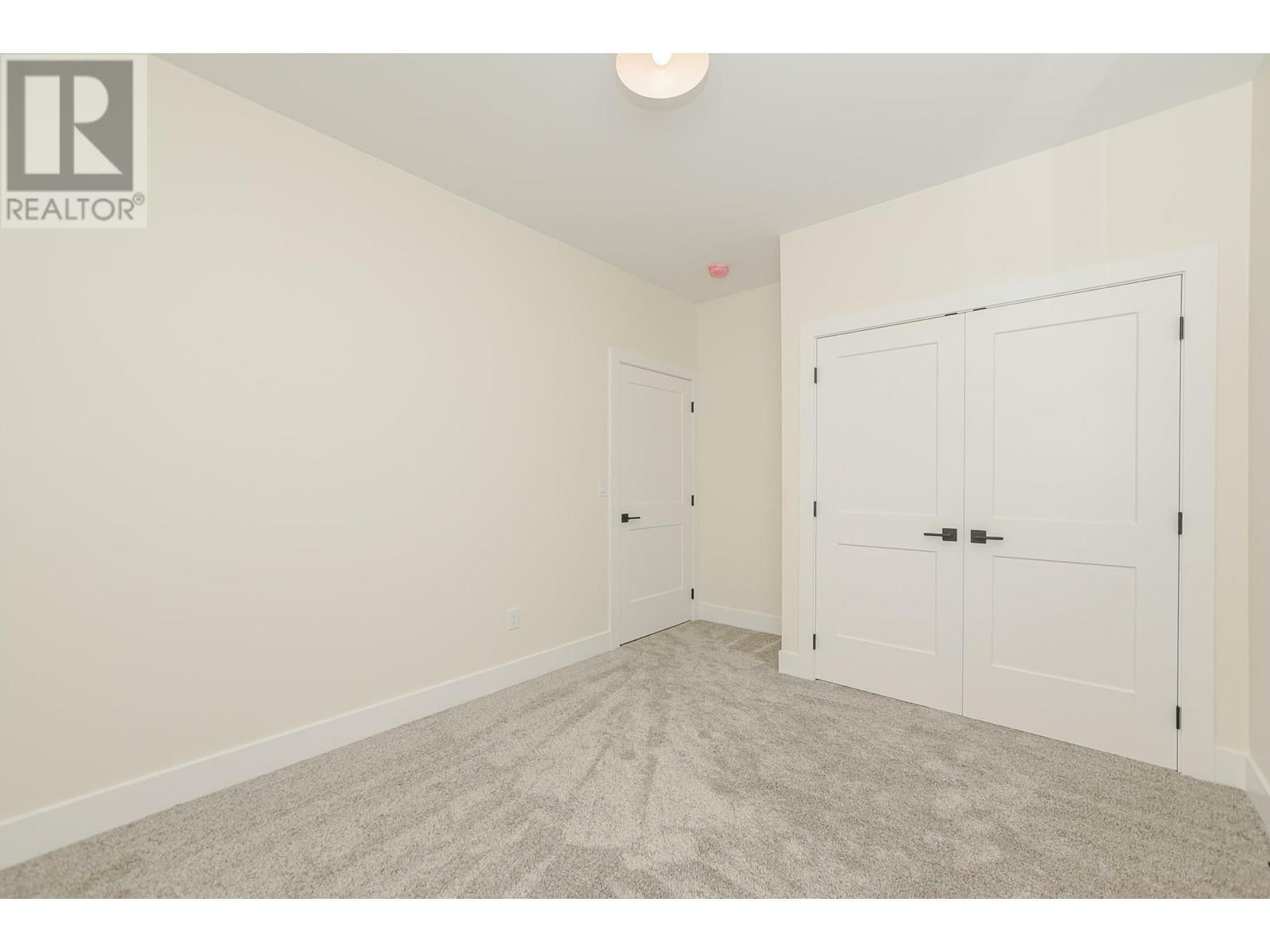 BLIND BAY, British Columbia, V0E 1H0, CA, 3 Bedrooms Bedrooms, ,2 BathroomsBathrooms,Residential,For Sale,1836853
