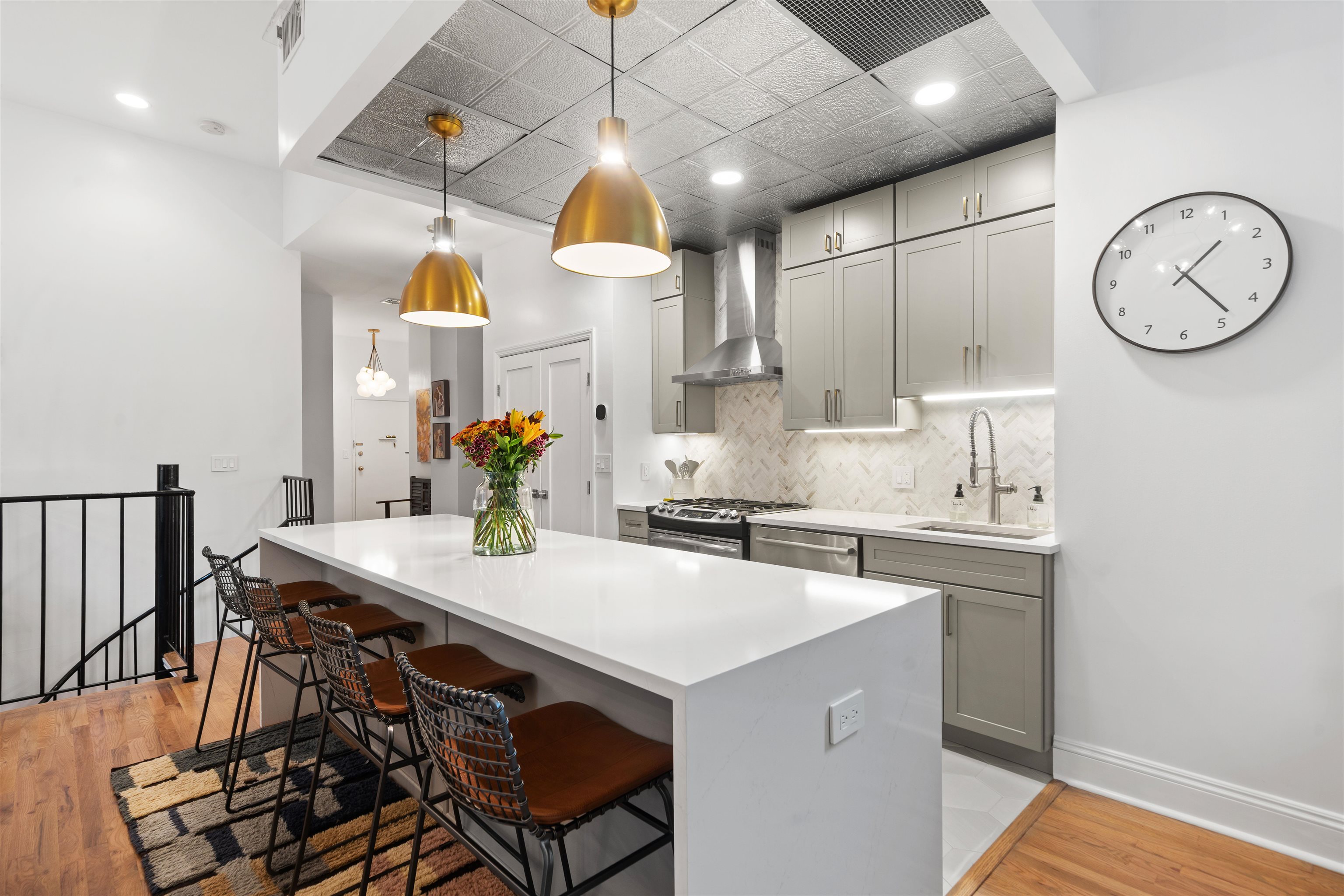 Jersey City, New Jersey, 07302, United States, 1 Bedroom Bedrooms, ,2 BathroomsBathrooms,Residential,For Sale,1949744