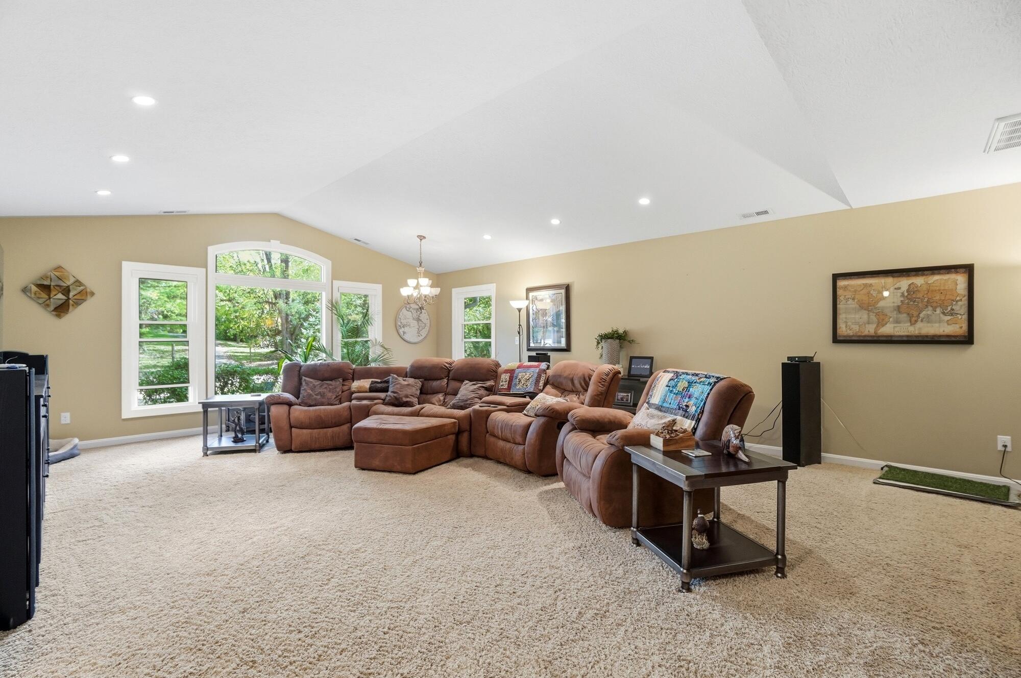 Troy, Ohio, 45373, United States, 3 Bedrooms Bedrooms, ,3 BathroomsBathrooms,Residential,For Sale,1970400