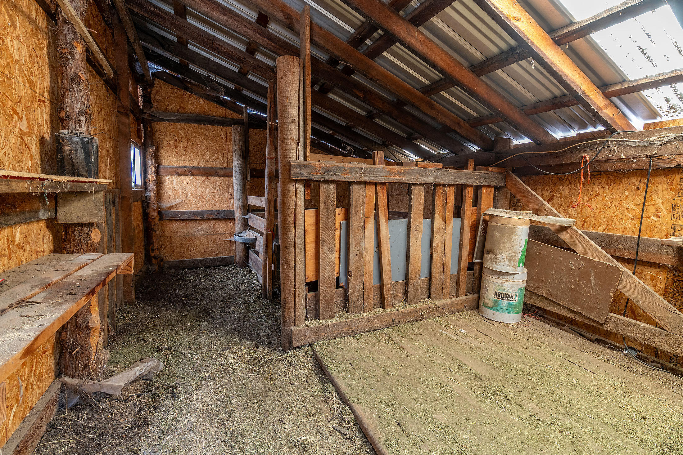 Mitchell, Oregon, 97750, United States, 3 Bedrooms Bedrooms, ,2 BathroomsBathrooms,Residential,For Sale,1965527