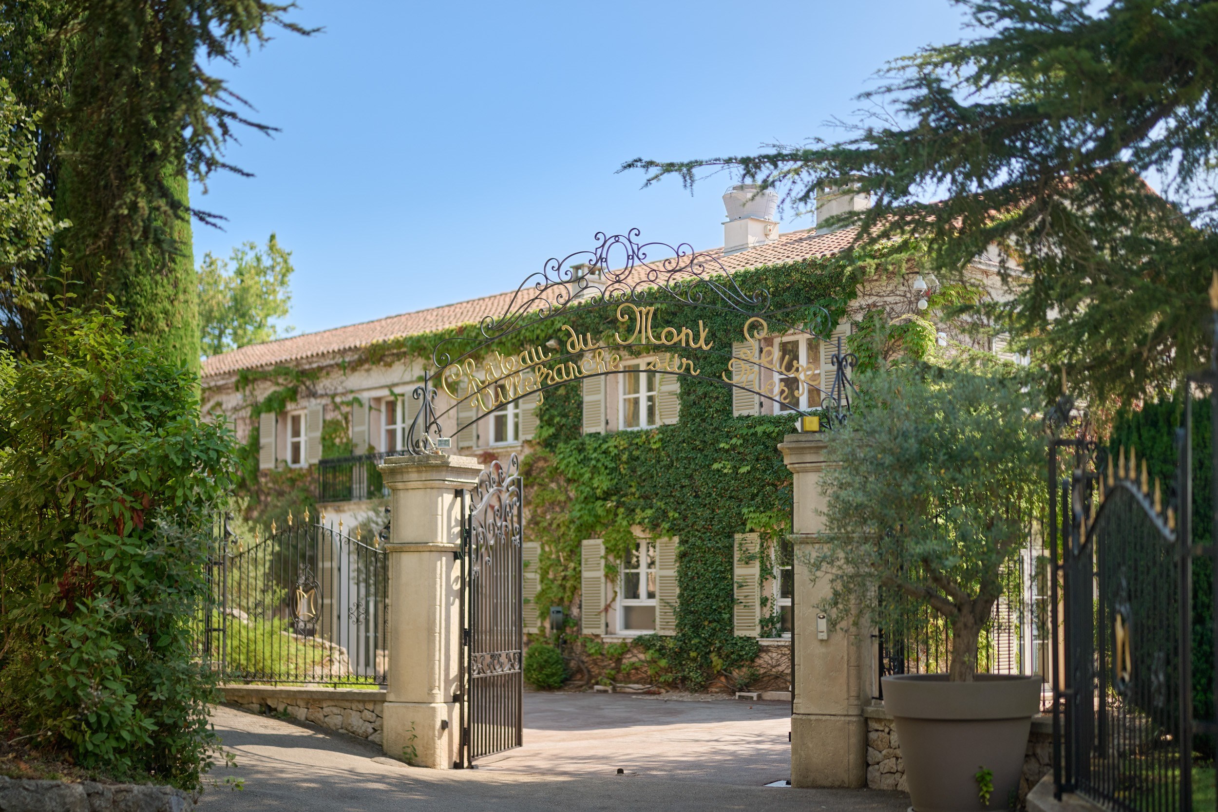  Luxury Estate with Breathtaking Views for Sale in Villefranche-sur-Mer - 物件實景