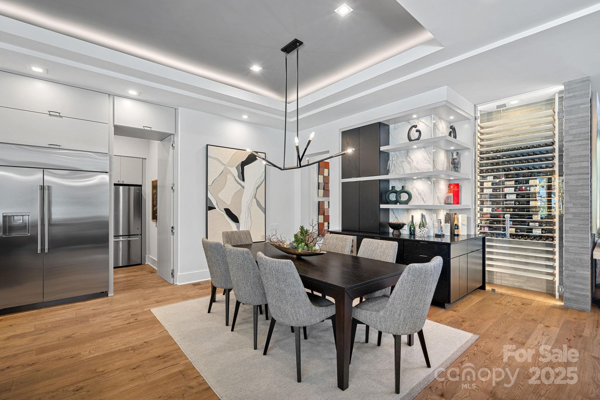 Davidson, North Carolina, 28036, United States, 5 Bedrooms Bedrooms, ,7 BathroomsBathrooms,Residential,For Sale,1989460