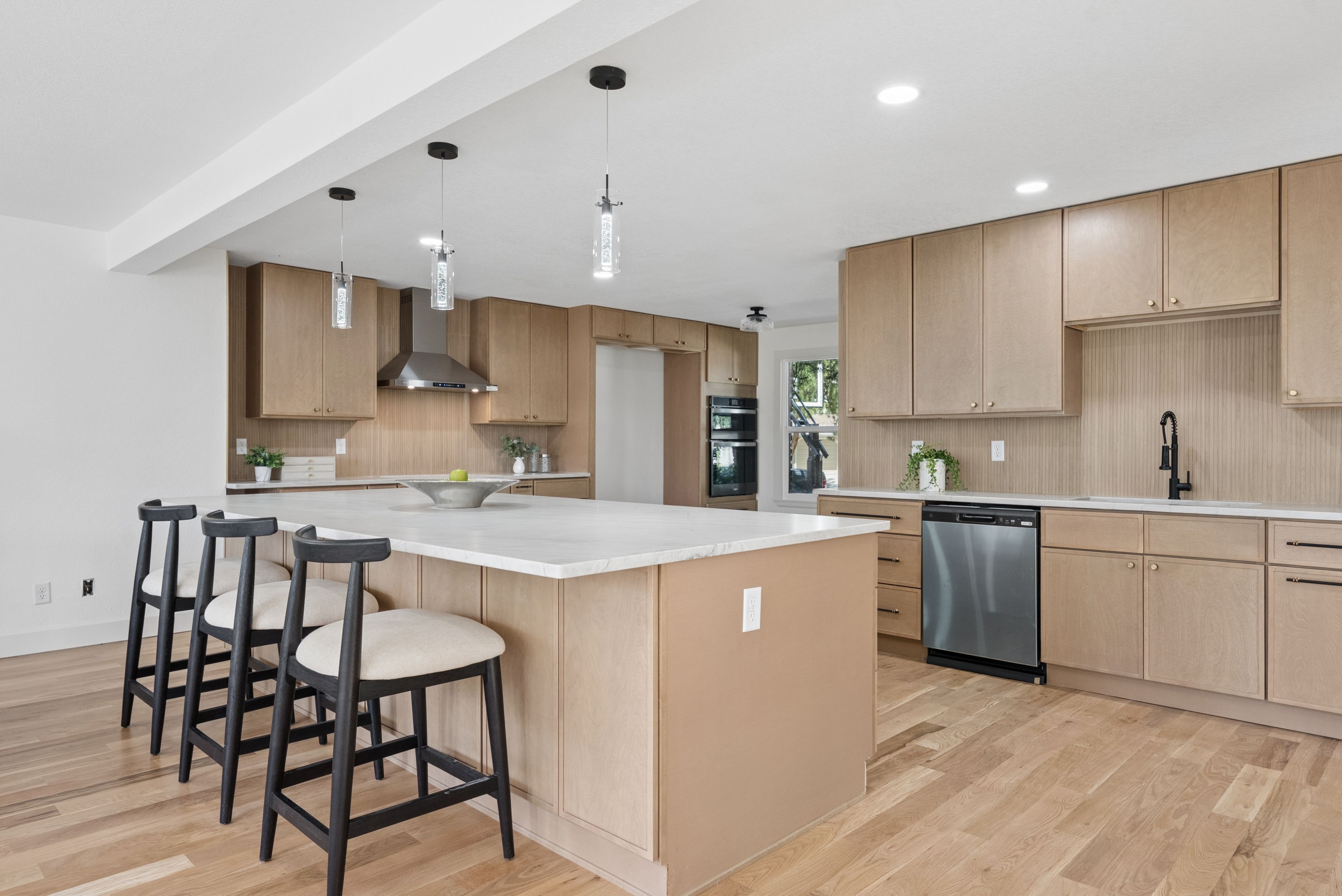  Nestled on a cul-de-sac in the sought-after Piney Creek neighborhood, - 物件實景