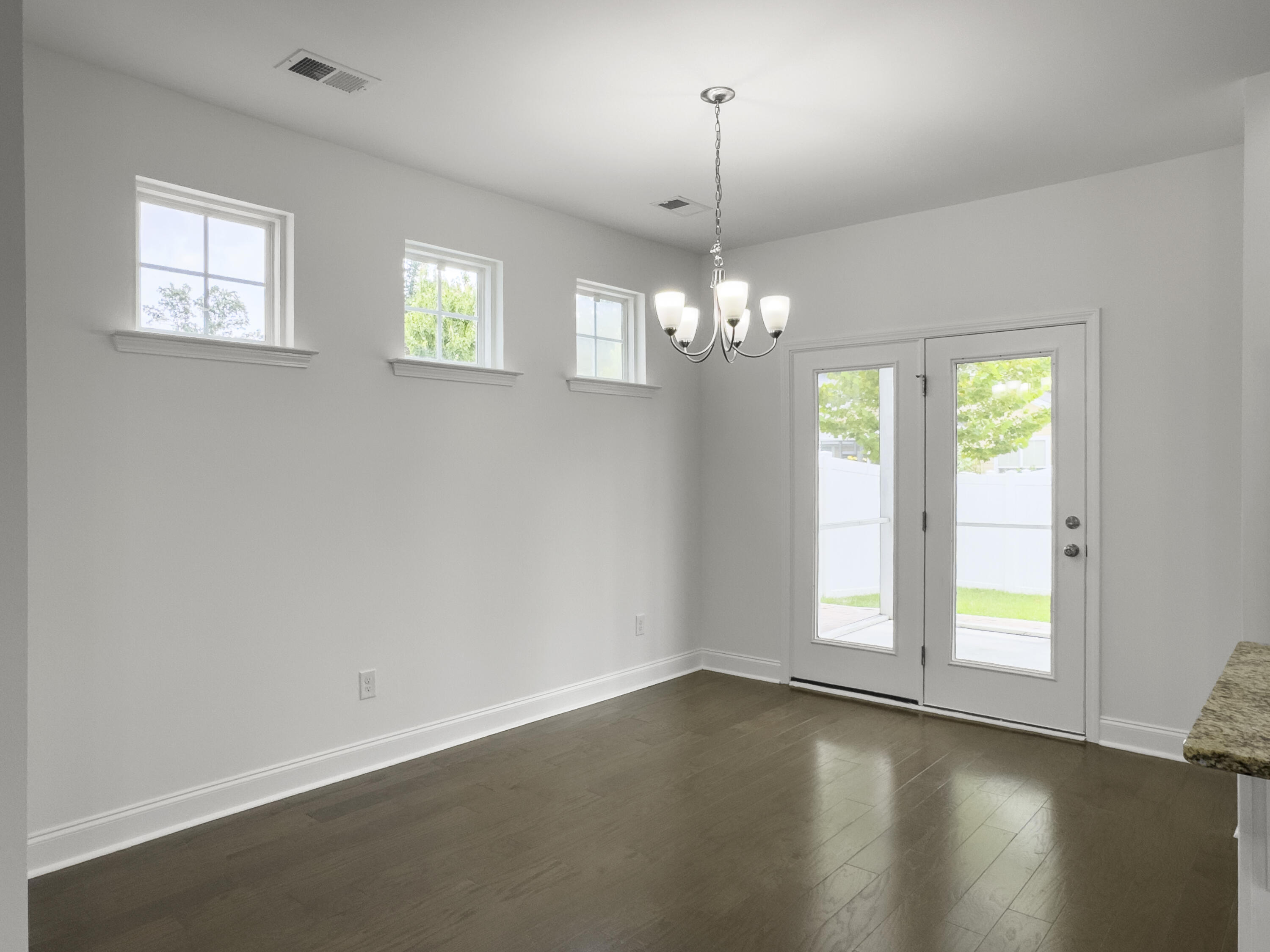 Charleston, South Carolina, 29414, United States, 3 Bedrooms Bedrooms, ,3 BathroomsBathrooms,Residential,For Sale,1913391