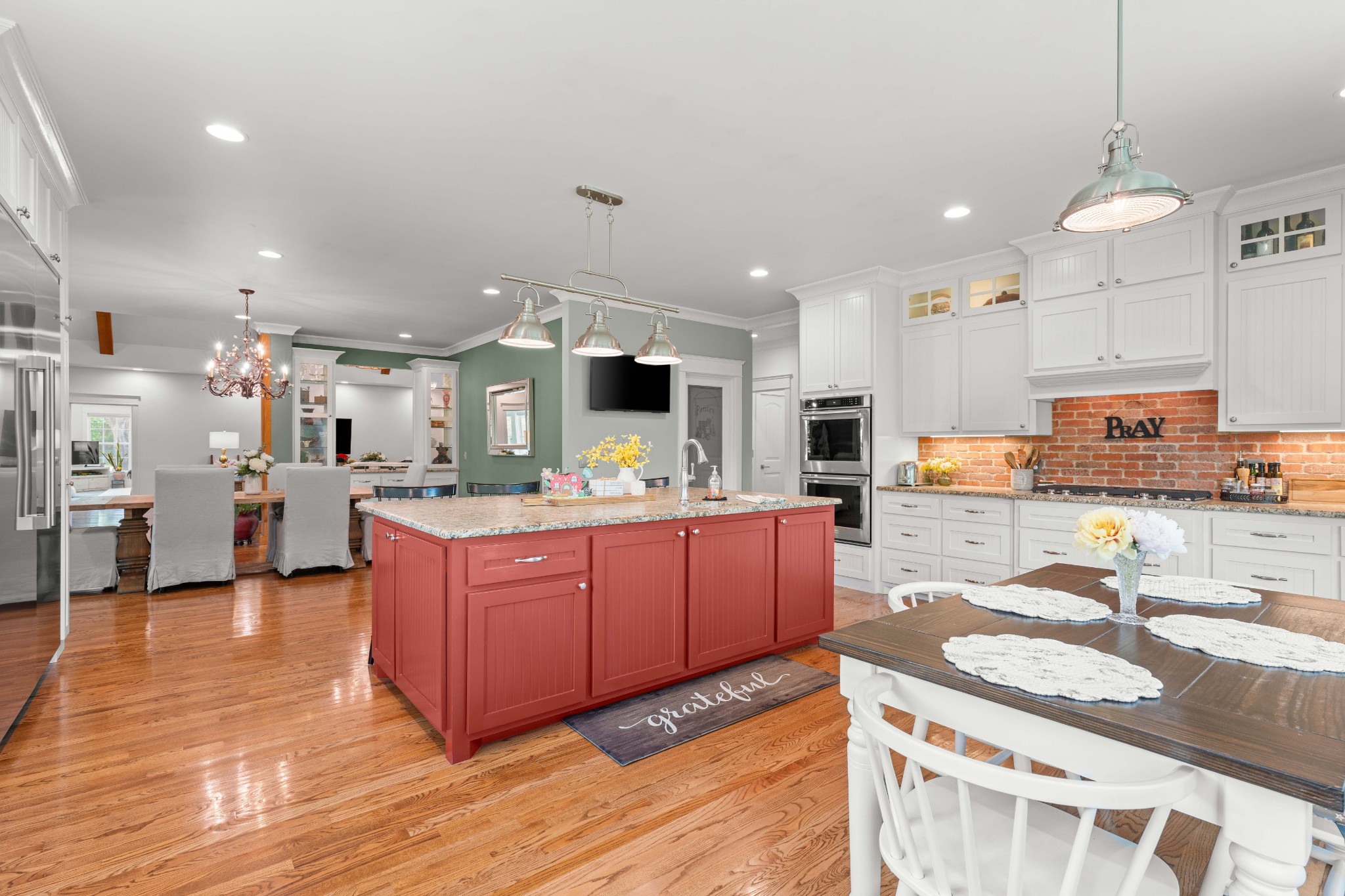  587A Douglas Ln, Gallatin, TN, 37066 - 物件實景