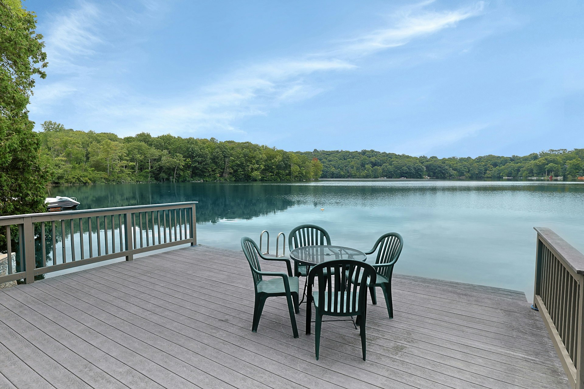  Stunning Lake Kirk Views - 物件實景