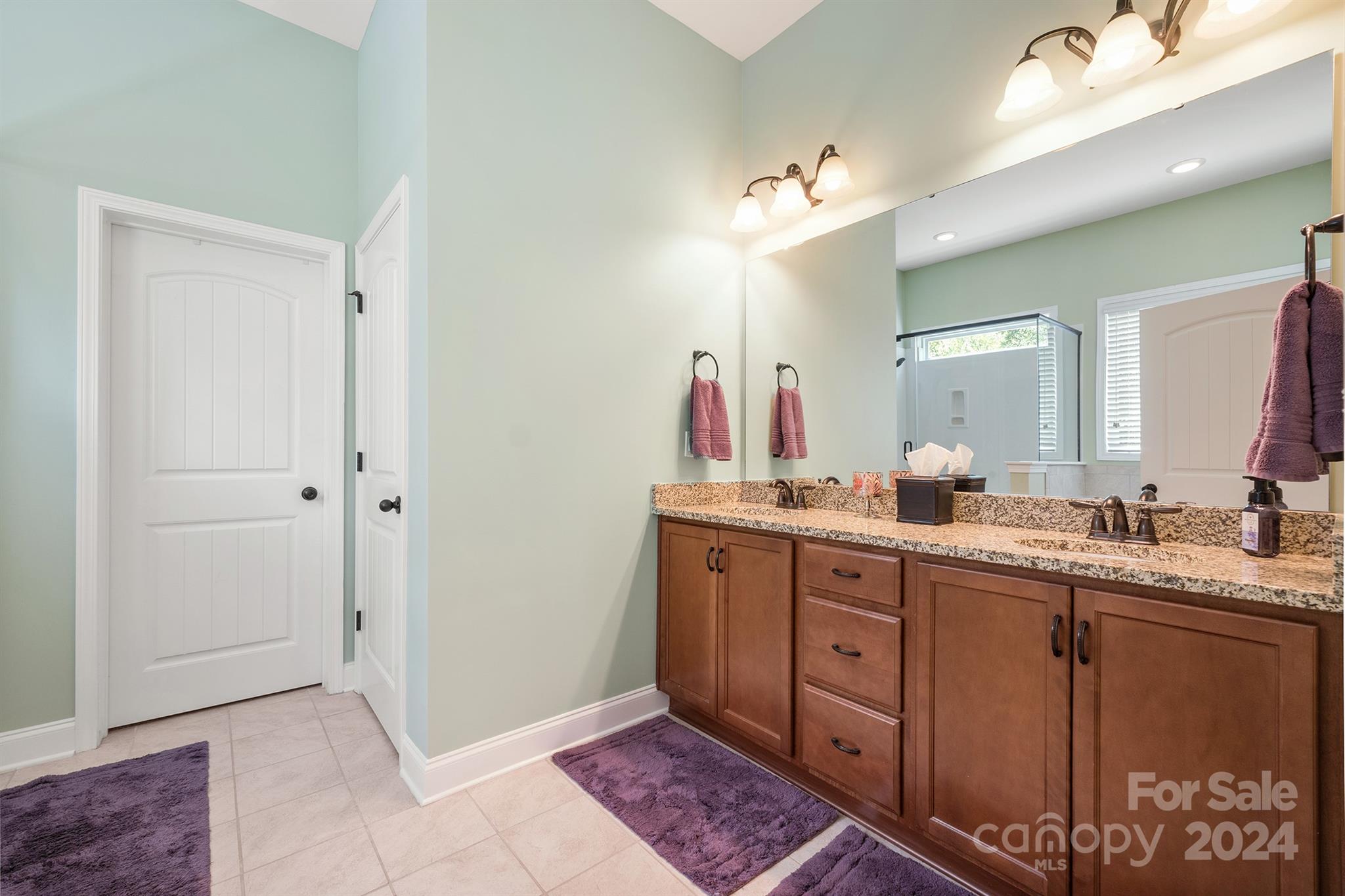 3406 Streamside Drive, Davidson, North Carolina, 28036, United States, 4 Bedrooms Bedrooms, ,3 BathroomsBathrooms,Residential,For Sale,3406 Streamside Drive,1628447