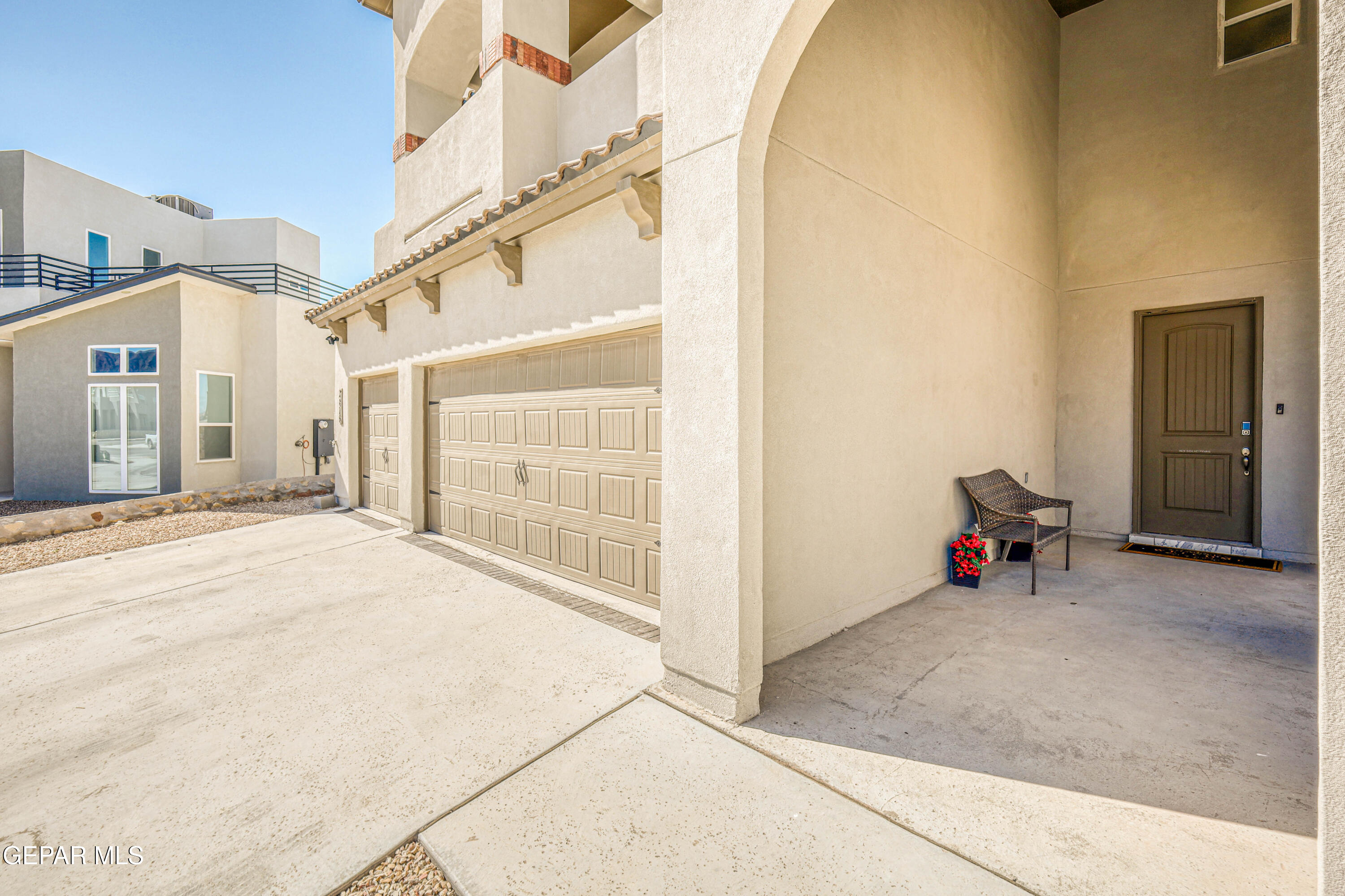 El Paso, Texas, 79911, United States, 5 Bedrooms Bedrooms, ,4 BathroomsBathrooms,Residential,For Sale,1969245