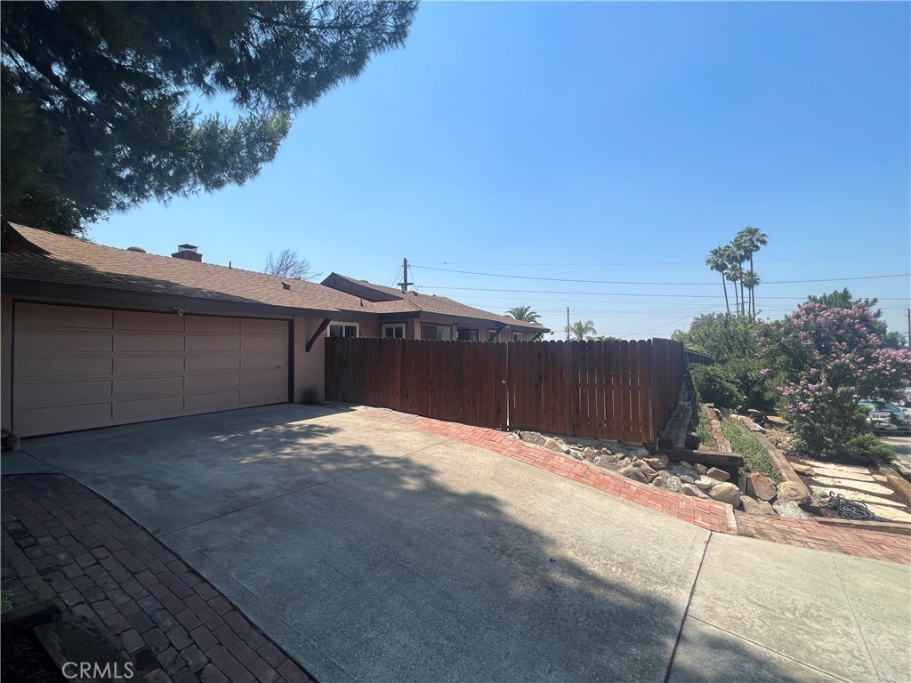 San Bernardino, California, 92404, United States, 3 Bedrooms Bedrooms, ,2 BathroomsBathrooms,Residential,For Sale,1978496
