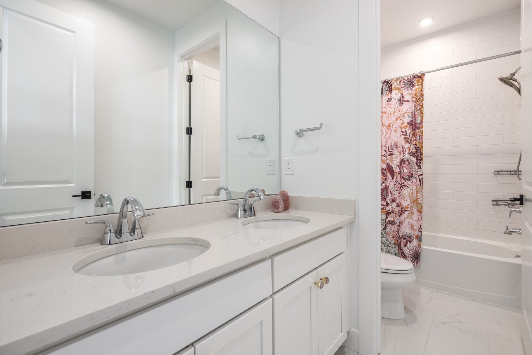  Designer Luxury with Mountain, Valley & Utah Lake Views in Lehi - 物件實景
