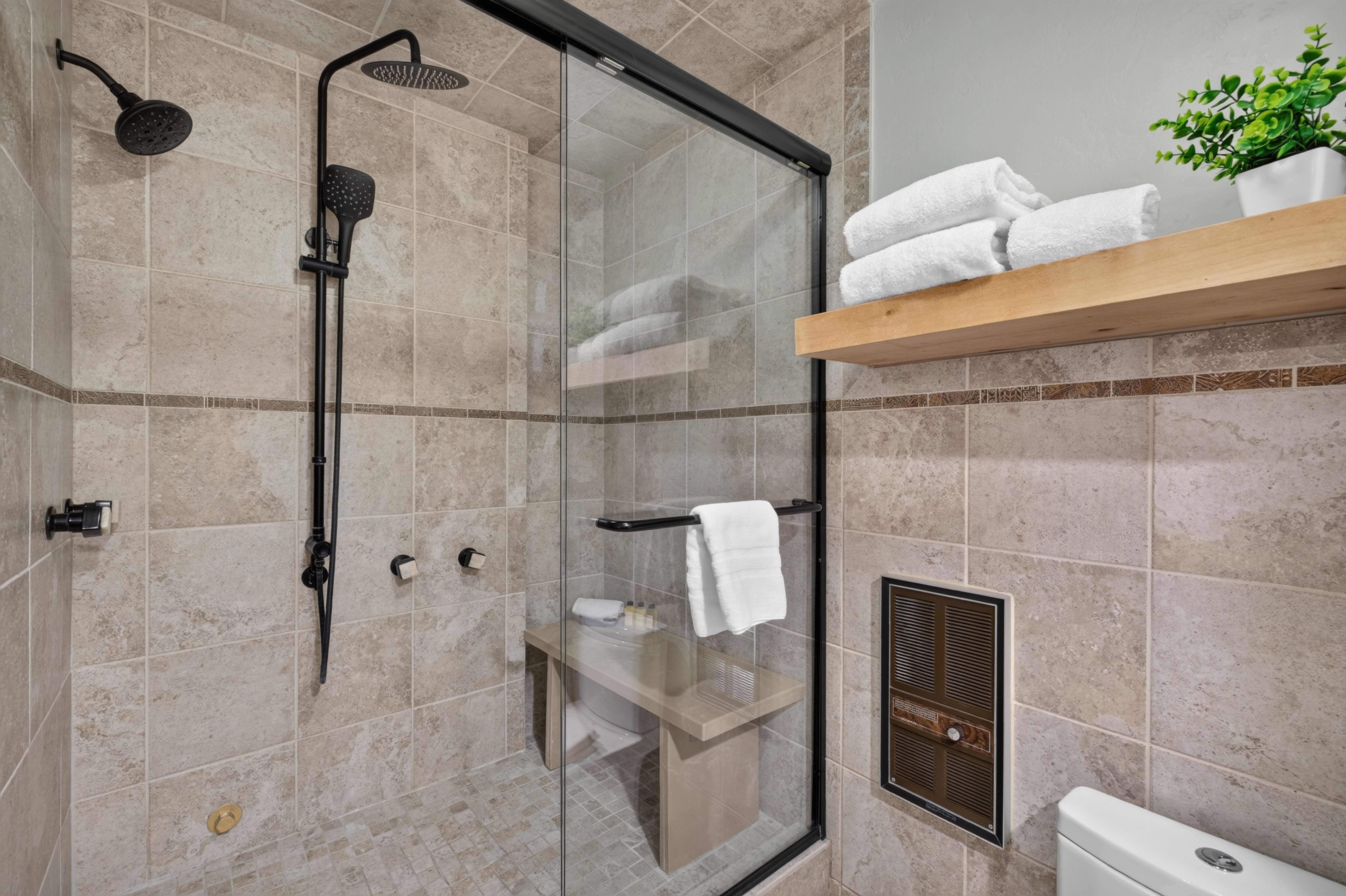  Exceptional Access to Vail
