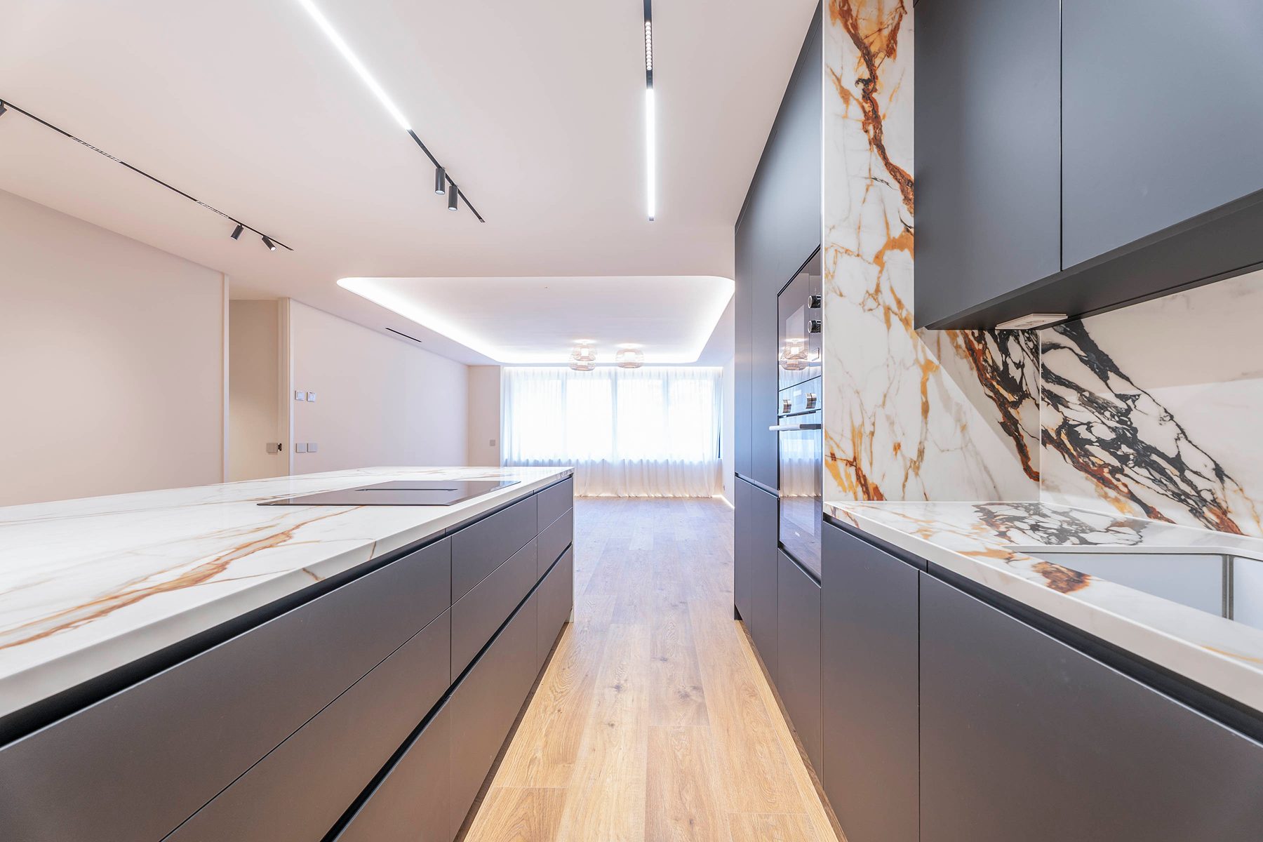  3 bedroom apartment on Lagasca Street - 物件實景