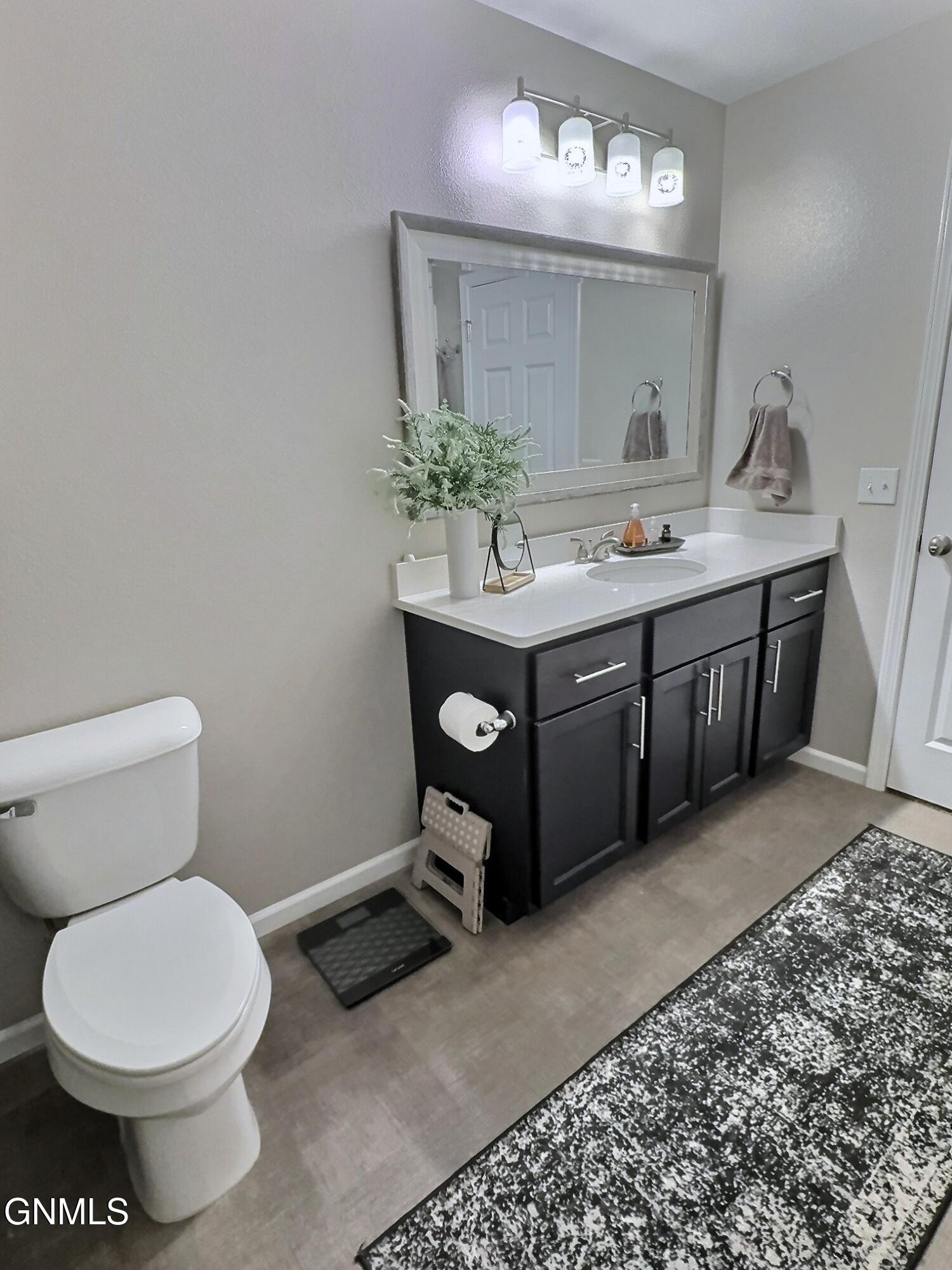 Mandan, North Dakota, 58554, United States, 4 Bedrooms Bedrooms, ,2 BathroomsBathrooms,Residential,For Sale,2006369