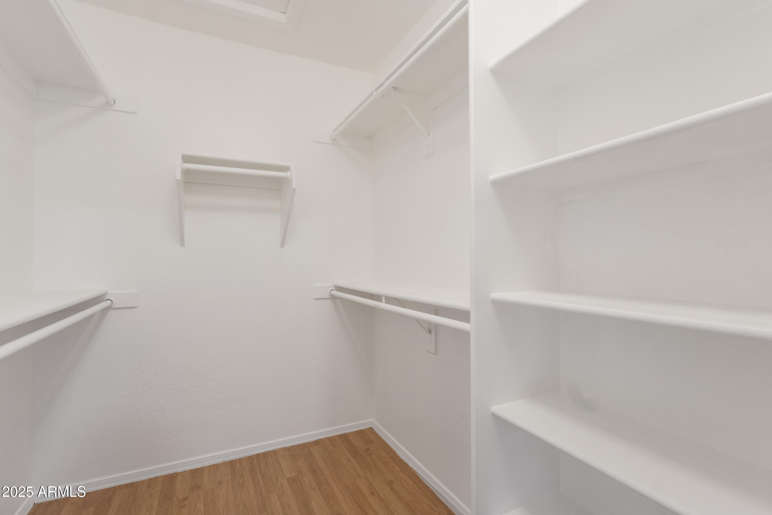 Scottsdale, Arizona, 85260, United States, 4 Bedrooms Bedrooms, ,2 BathroomsBathrooms,Residential,For Sale,1990933