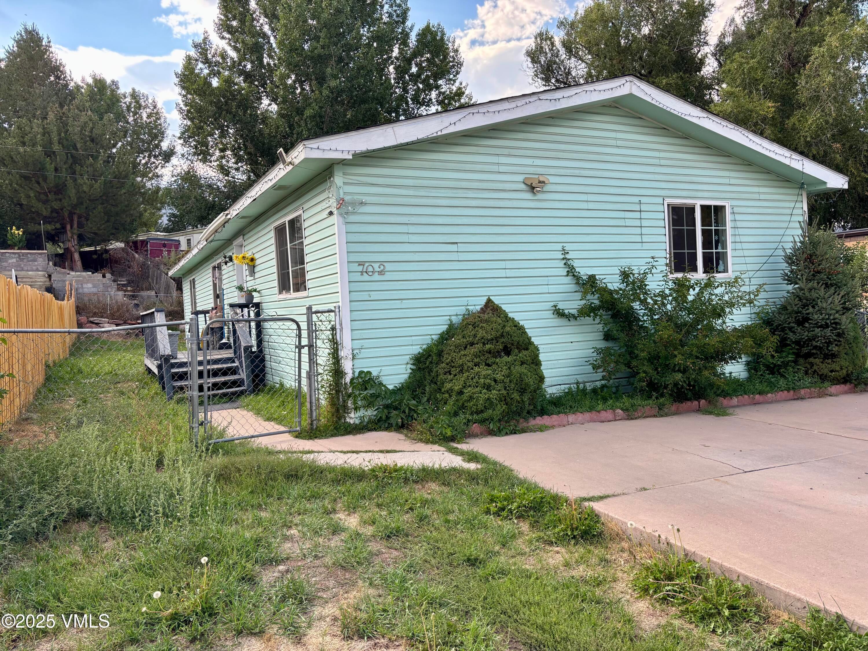 Gypsum, Colorado, 81637, United States, 3 Bedrooms Bedrooms, ,2 BathroomsBathrooms,Residential,For Sale,1986090