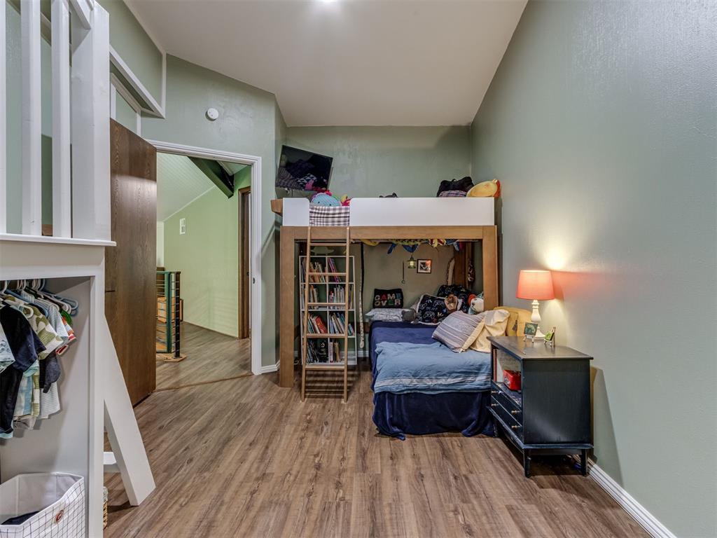 Oklahoma City, Oklahoma, 73131, United States, 4 Bedrooms Bedrooms, ,5 BathroomsBathrooms,Residential,For Sale,1919508