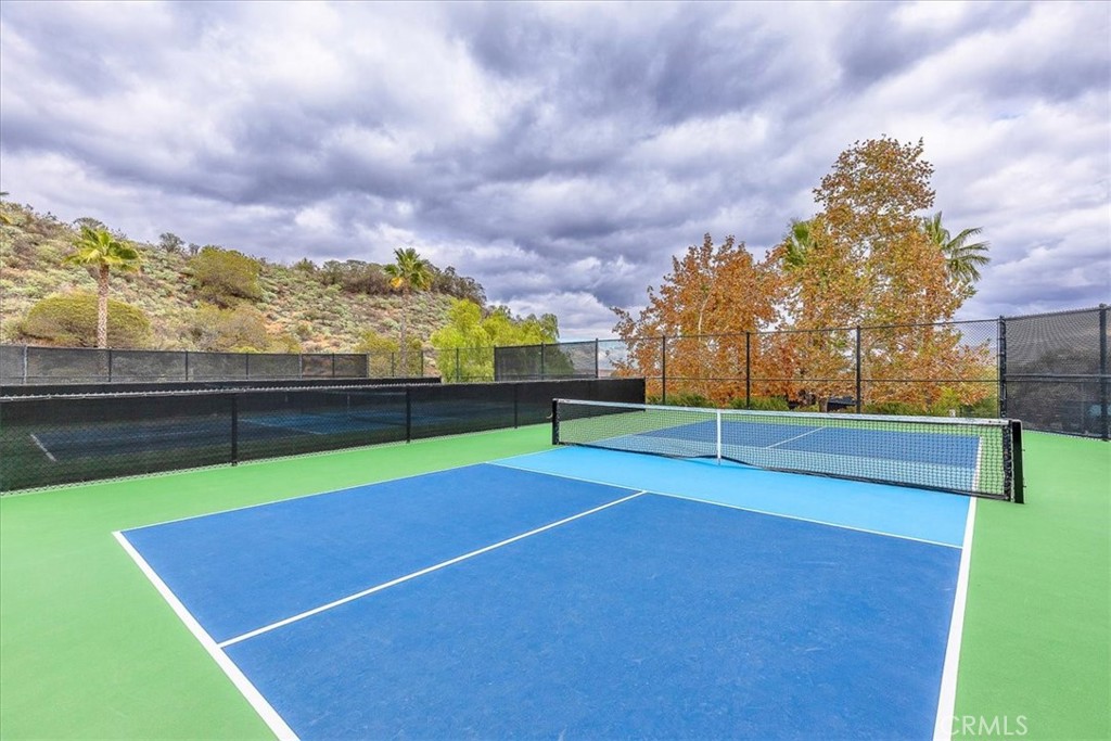 Corona, California, 92883, United States, 2 Bedrooms Bedrooms, ,2 BathroomsBathrooms,Residential,For Sale,2007752