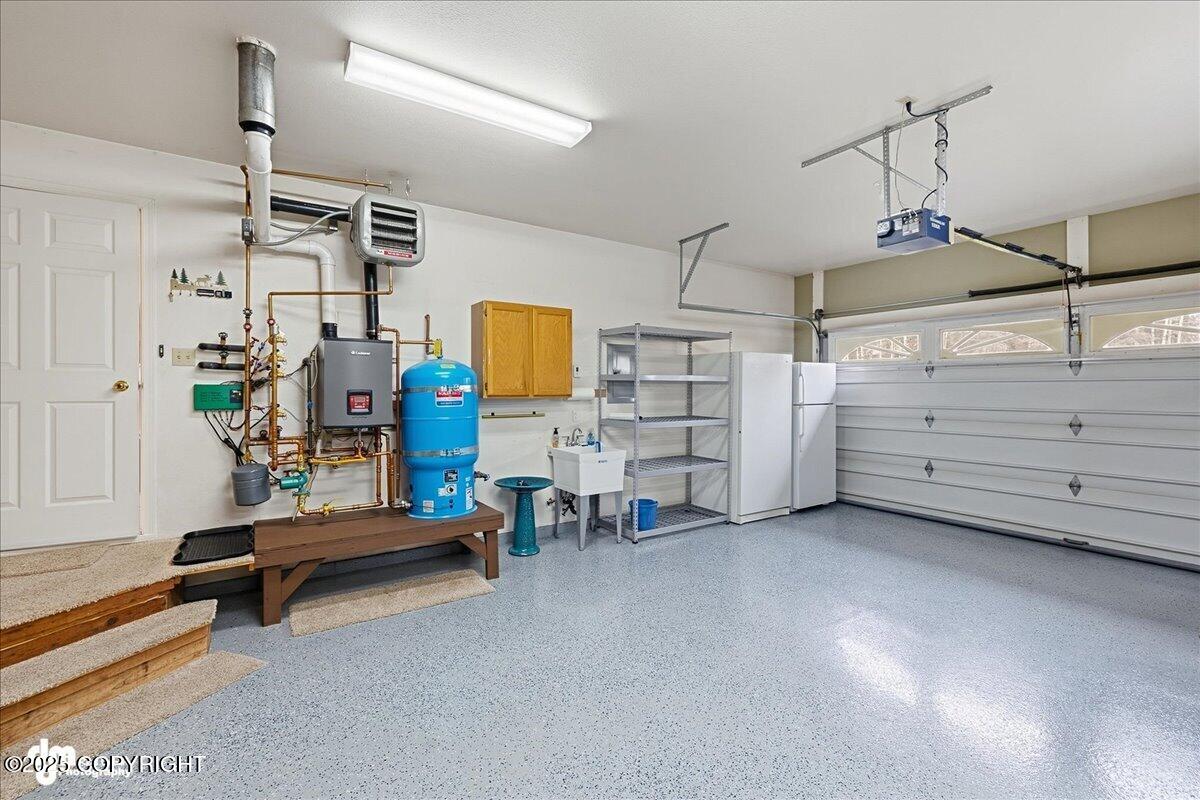 Kenai, Alaska, 99611, United States, 4 Bedrooms Bedrooms, ,2 BathroomsBathrooms,Residential,For Sale,1985692