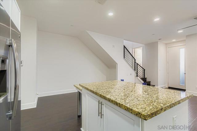 San Diego, California, 92108, United States, 3 Bedrooms Bedrooms, ,3 BathroomsBathrooms,Residential,For Sale,2005769