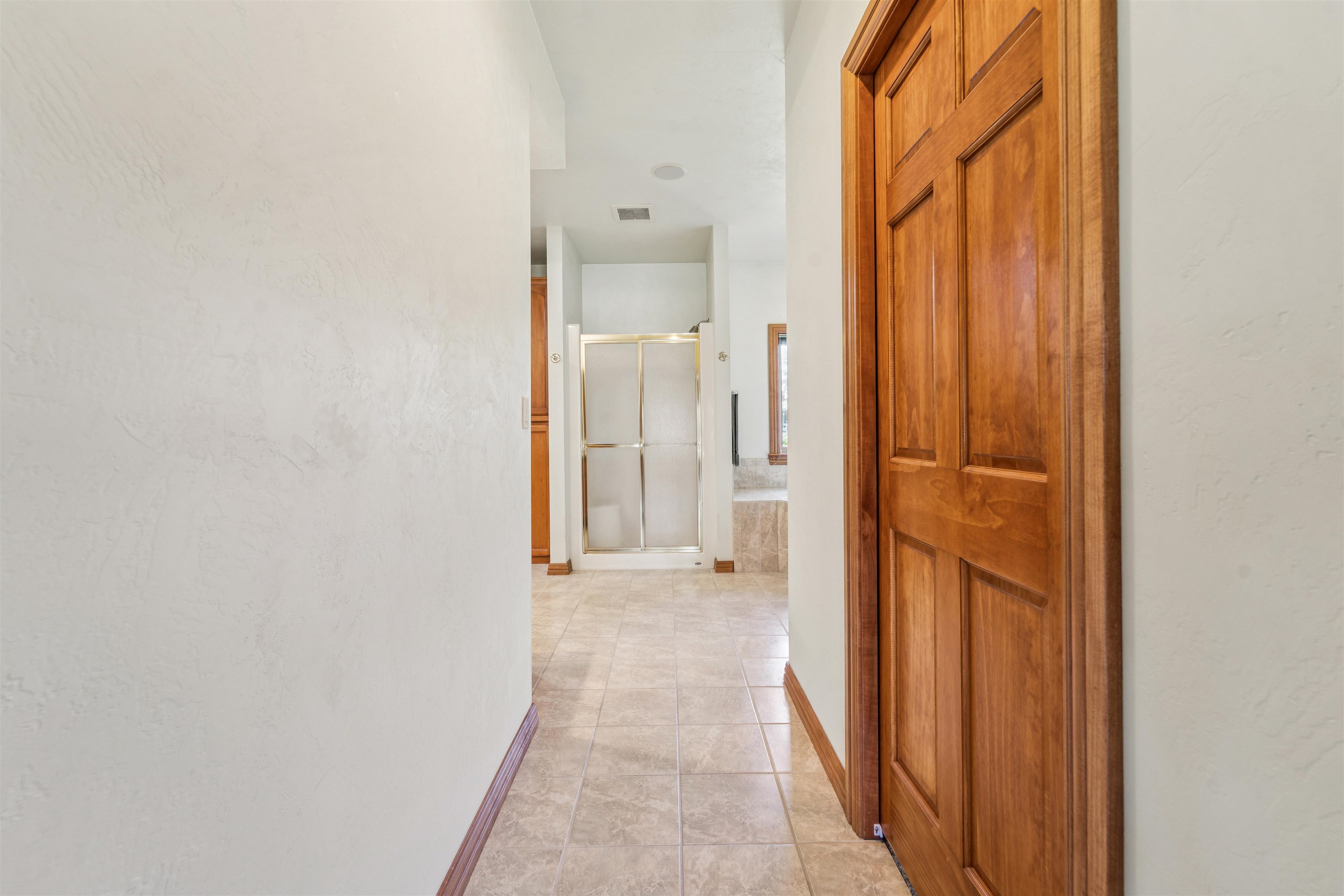 GREEN BAY, Wisconsin, 54311, United States, 4 Bedrooms Bedrooms, ,4 BathroomsBathrooms,Residential,For Sale,1911025