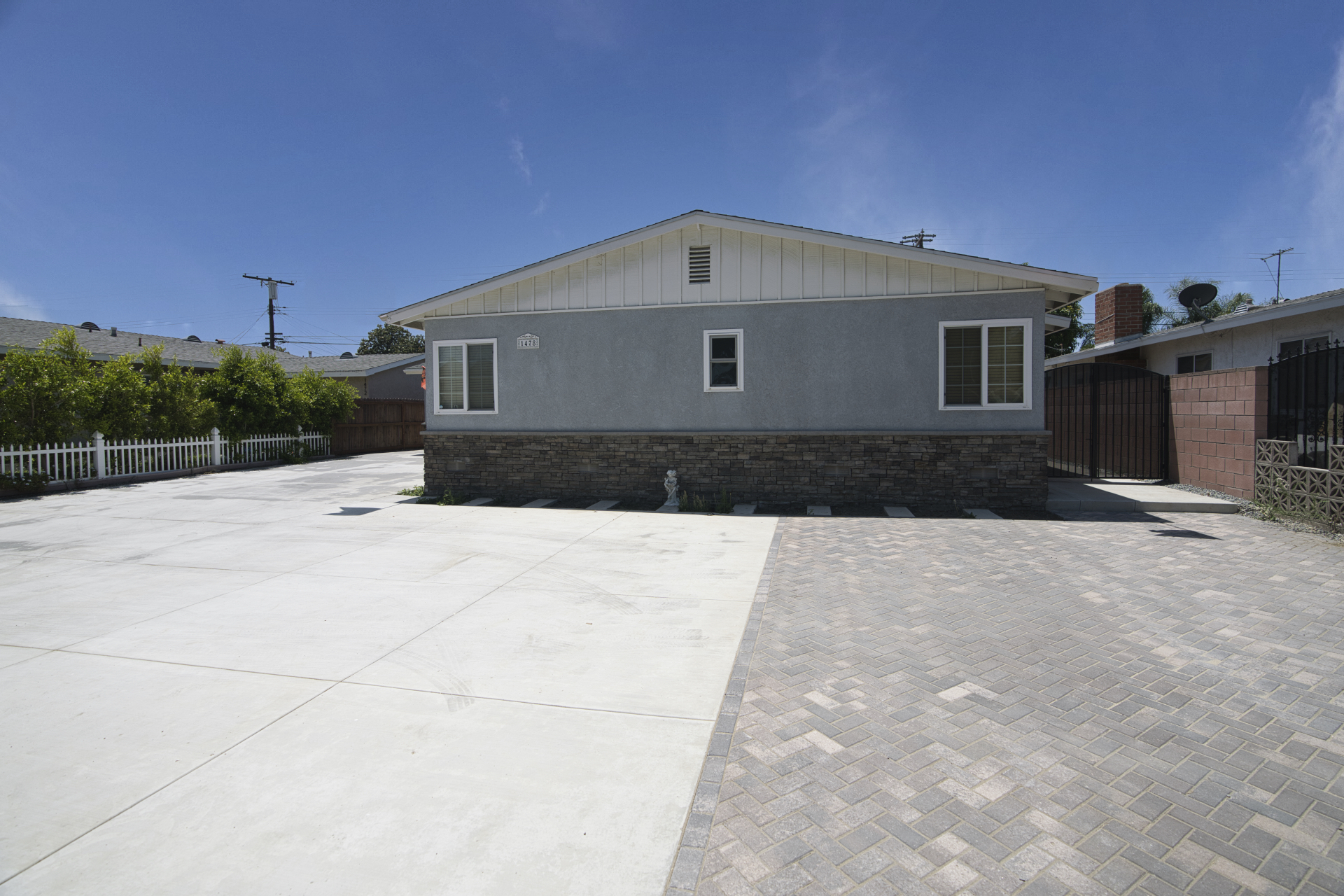 Fullerton, California, 92833, United States, 3 Bedrooms Bedrooms, ,2 BathroomsBathrooms,Residential,For Sale,1904459