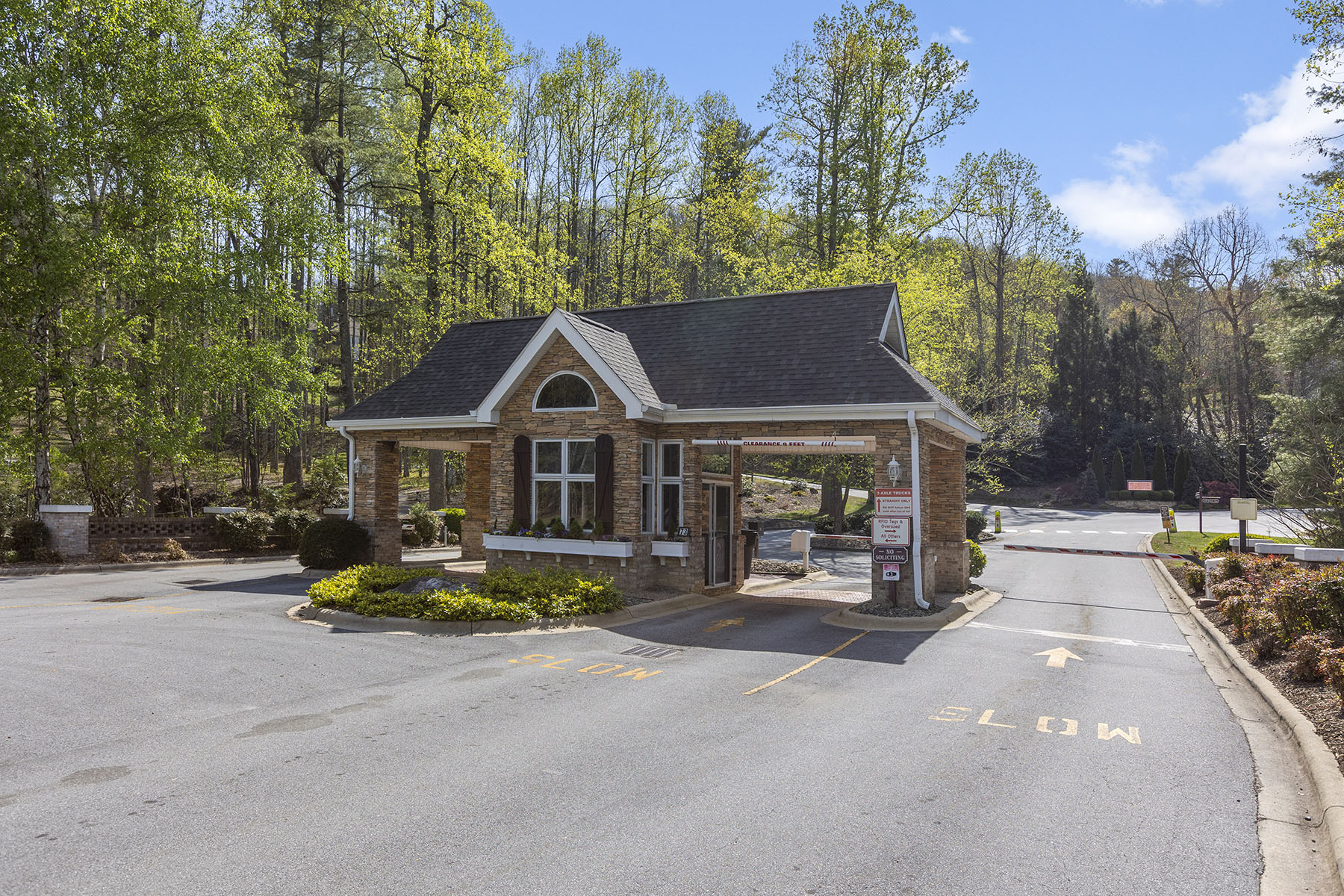  HENDERSONVILLE - 物件實景