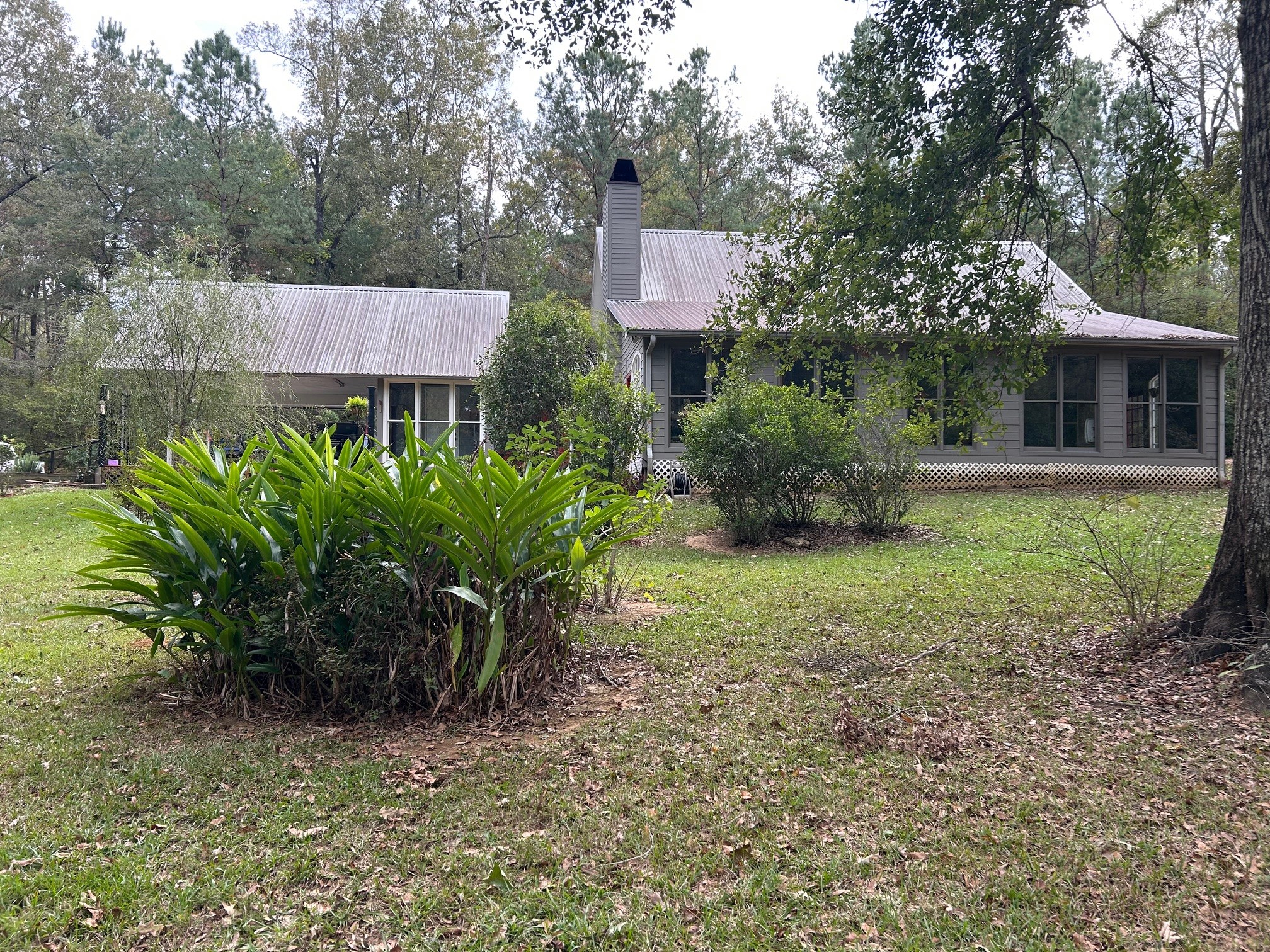 St Francisville, Louisiana, 70775, United States, 3 Bedrooms Bedrooms, ,3 BathroomsBathrooms,Residential,For Sale,1986328