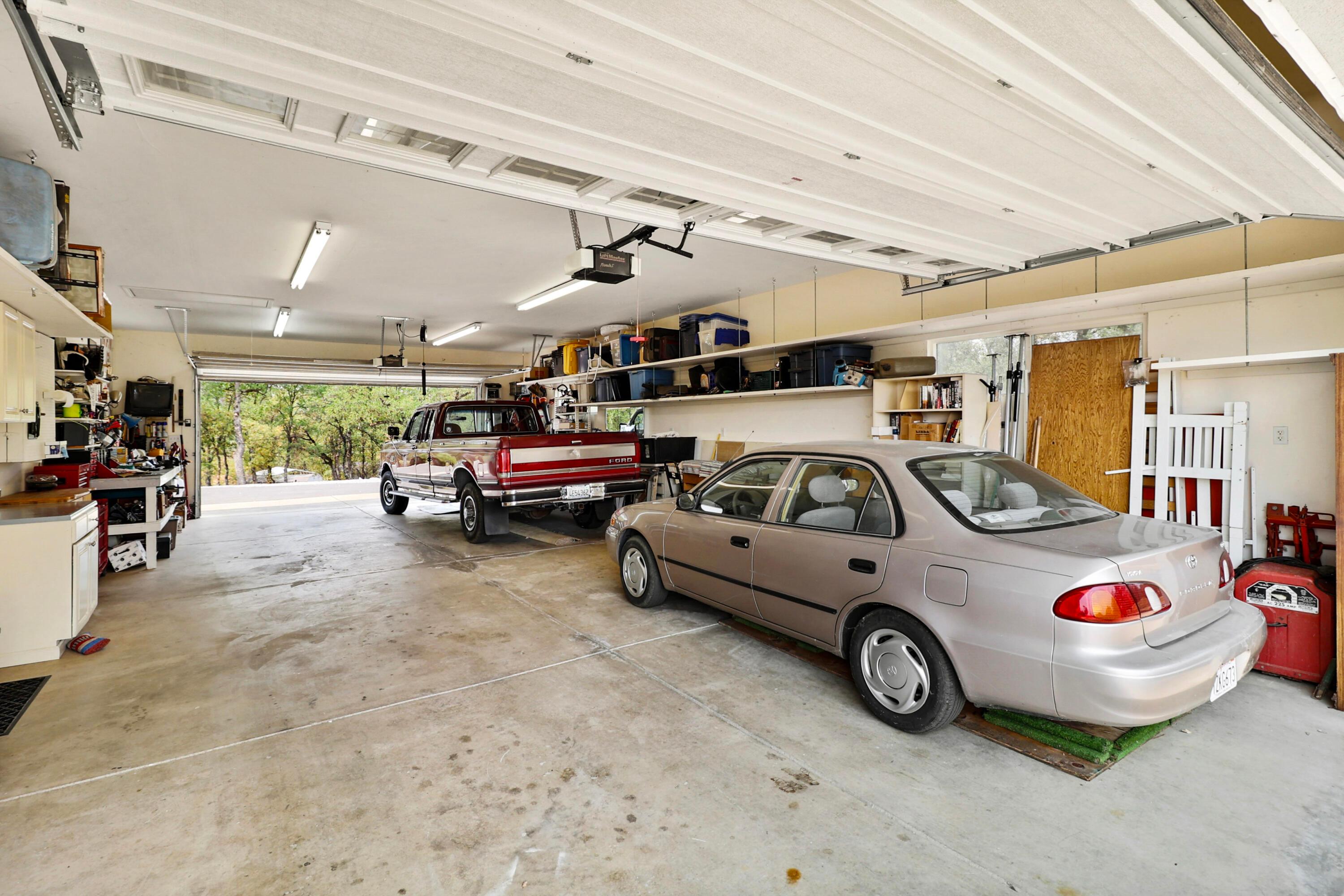 Redding, California, 96002, United States, 3 Bedrooms Bedrooms, ,3 BathroomsBathrooms,Residential,For Sale,1992839