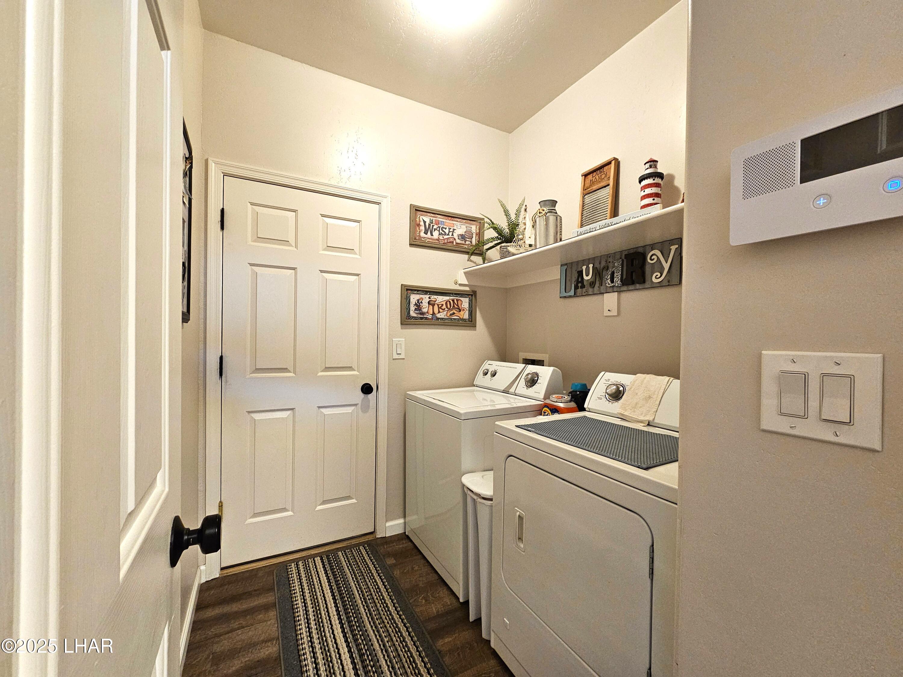 Lake Havasu City, Arizona, 86404, United States, 3 Bedrooms Bedrooms, ,2 BathroomsBathrooms,Residential,For Sale,1957391