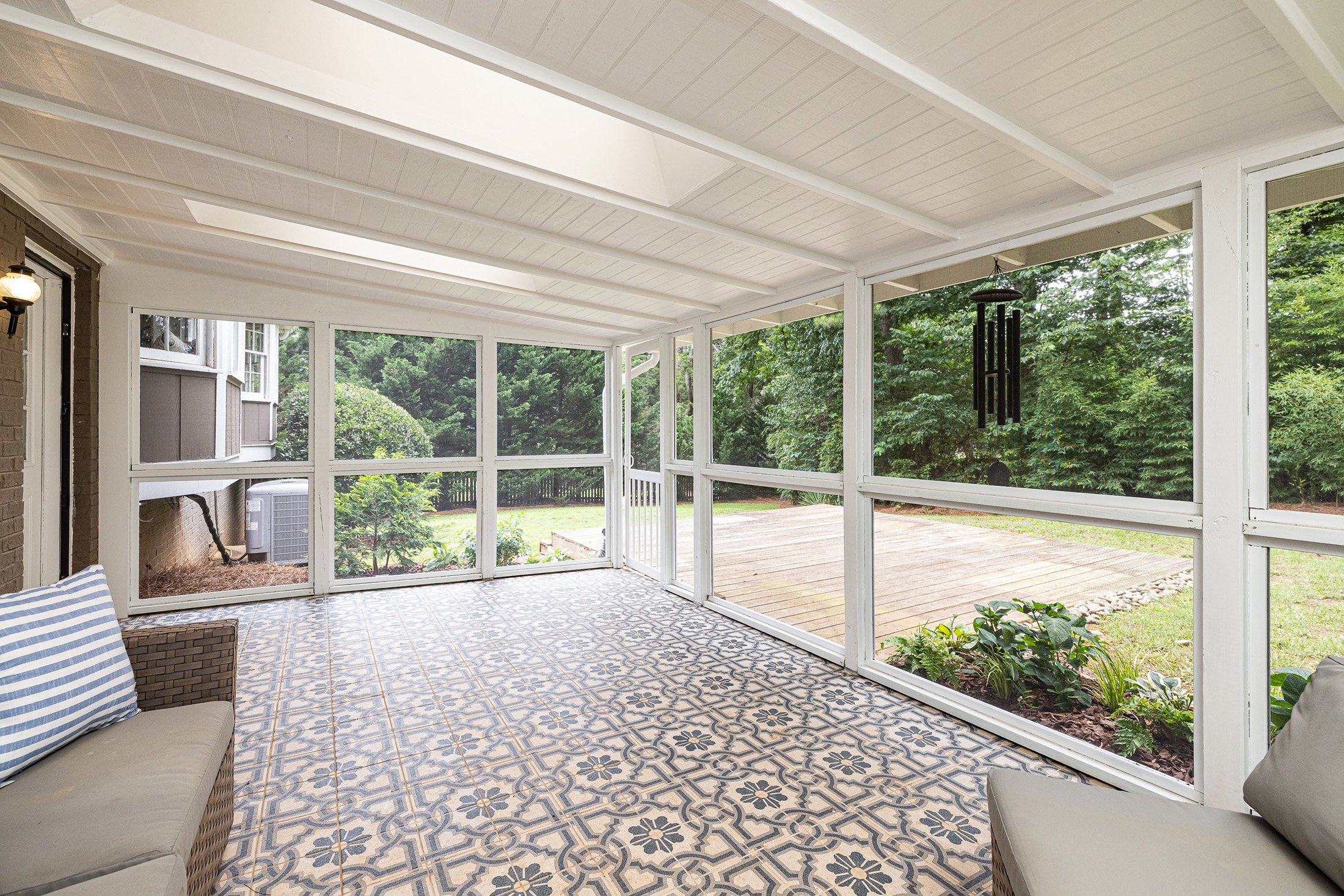  Beautifully Updated Home in Sought-after Arden Woods Neighborhood of Dunwoody - 物件實景