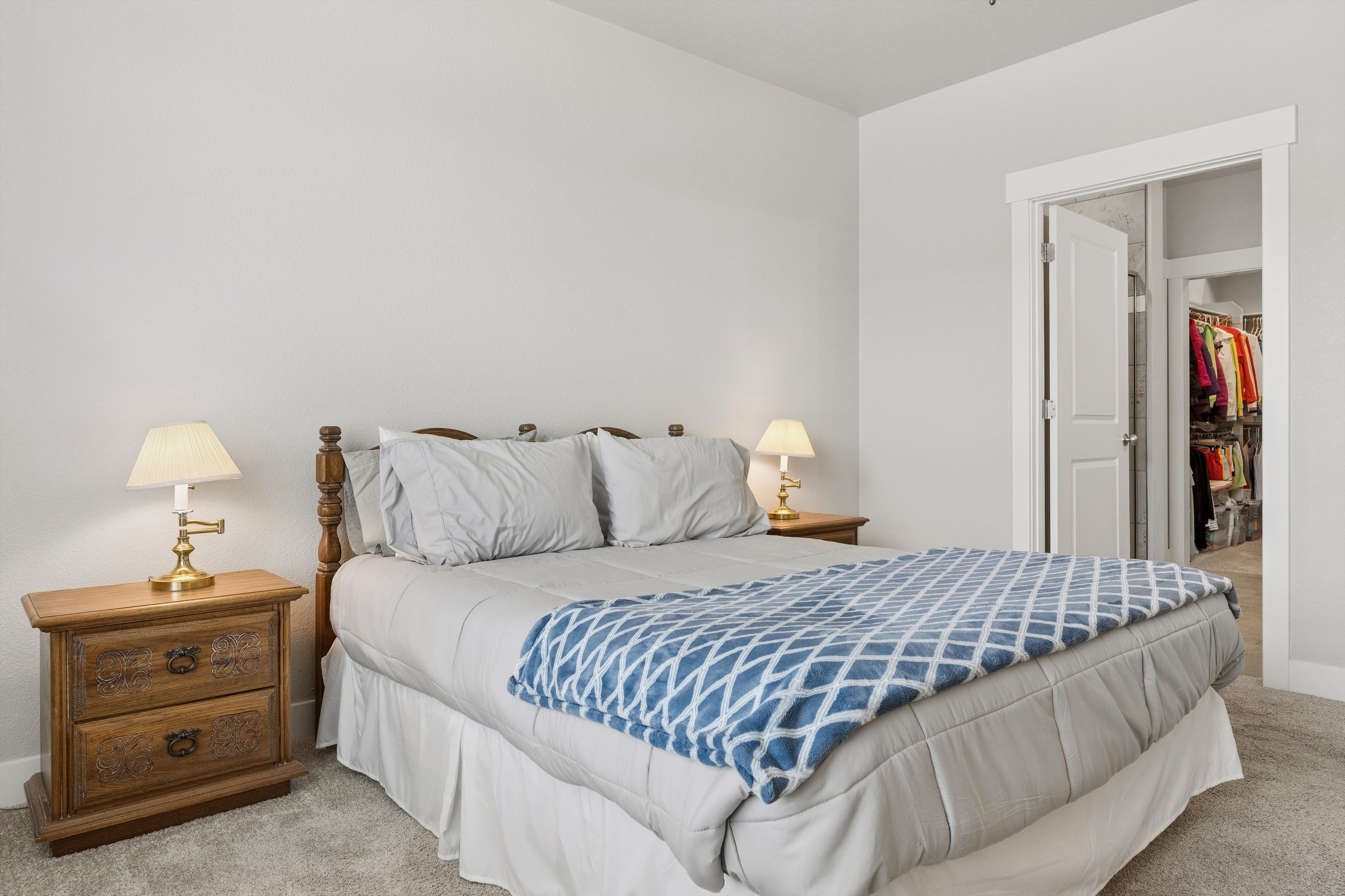  Enjoy Effortless, Lock-and-Leave Living in this Beautifully Finished Home - 物件實景
