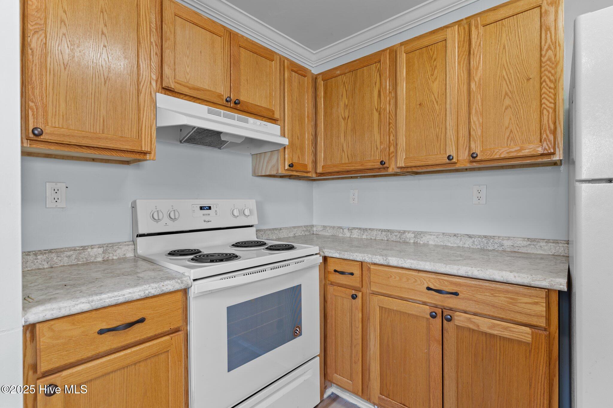 Oak Island, North Carolina, 28465, United States, 3 Bedrooms Bedrooms, ,2 BathroomsBathrooms,Residential,For Sale,1885447