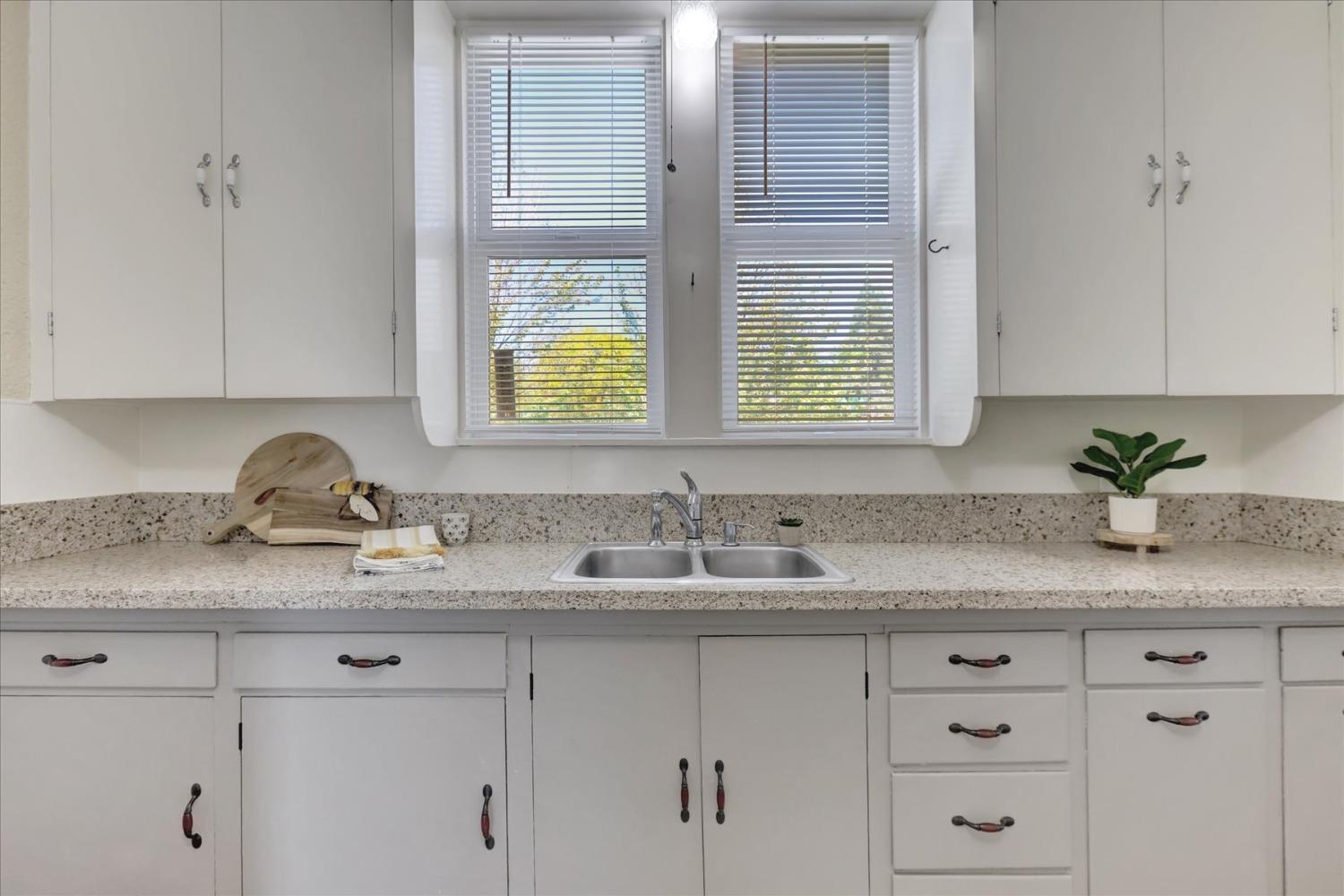 Grass Valley, California, 95945, United States, ,Residential,For Sale,1795372