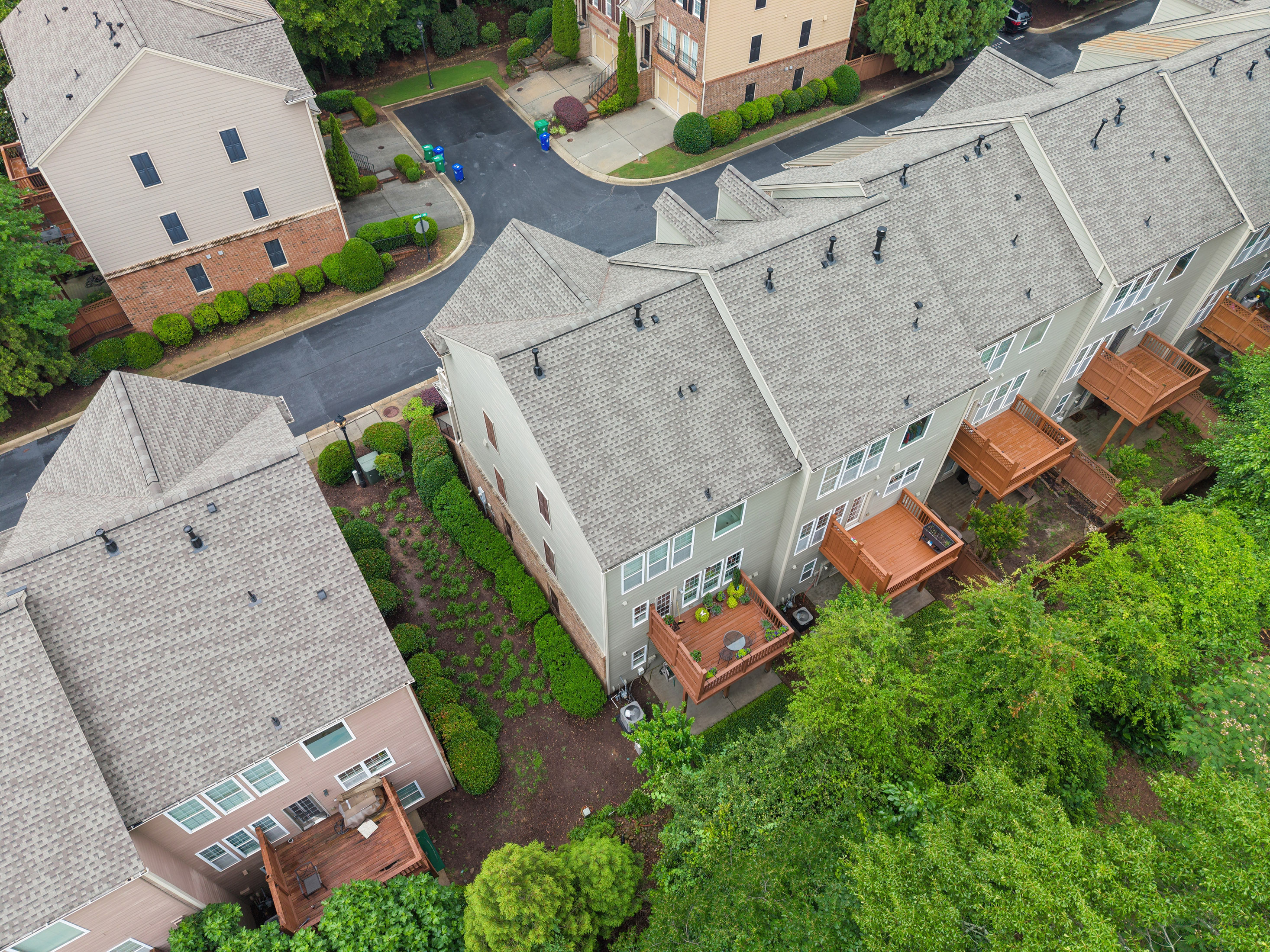  Beautifully Updated End-Unit Townhome Near Emory - 物件實景