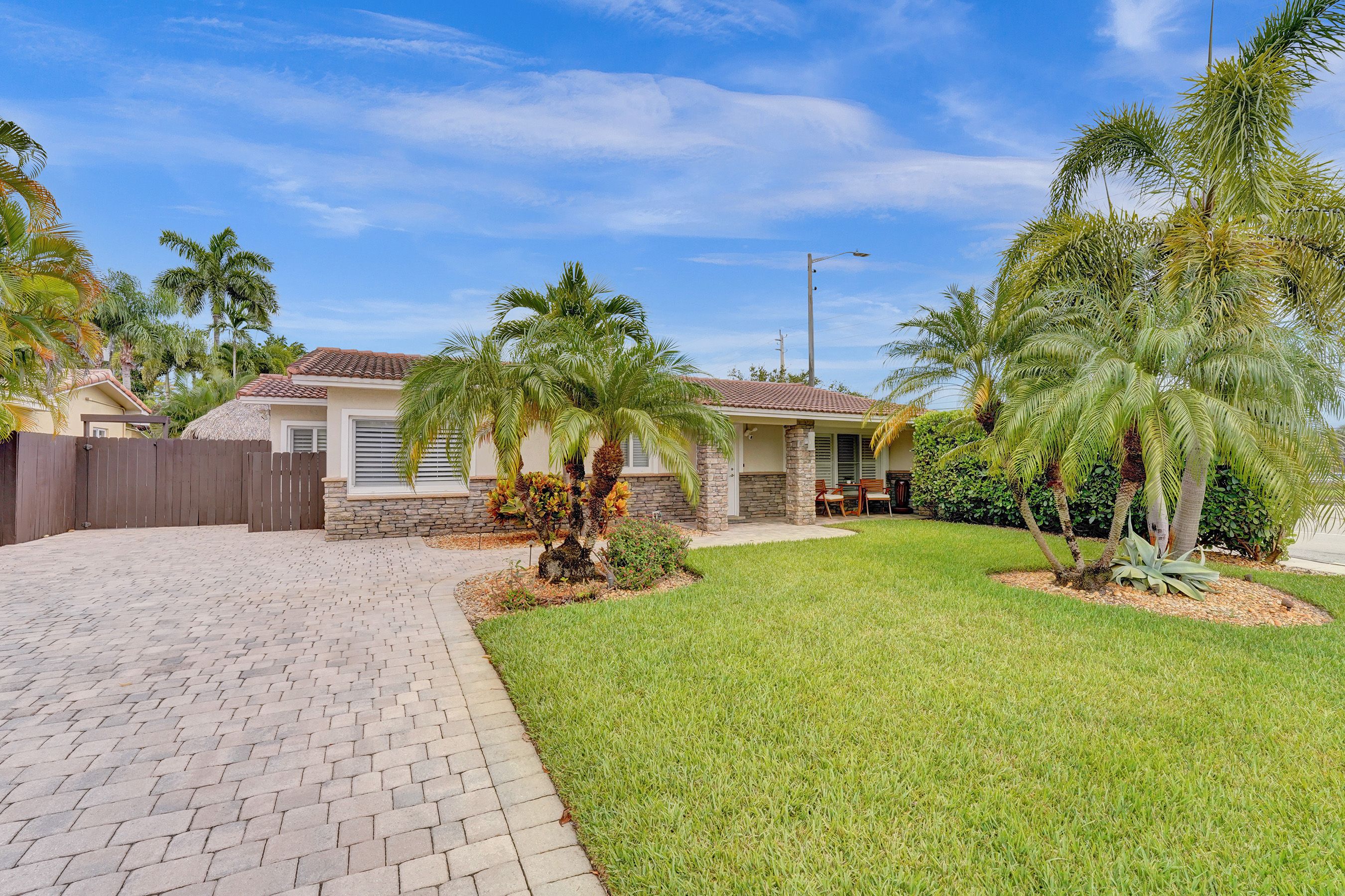  1245 NE 17th Way, Fort Lauderdale, FL, 33304 - 物件實景