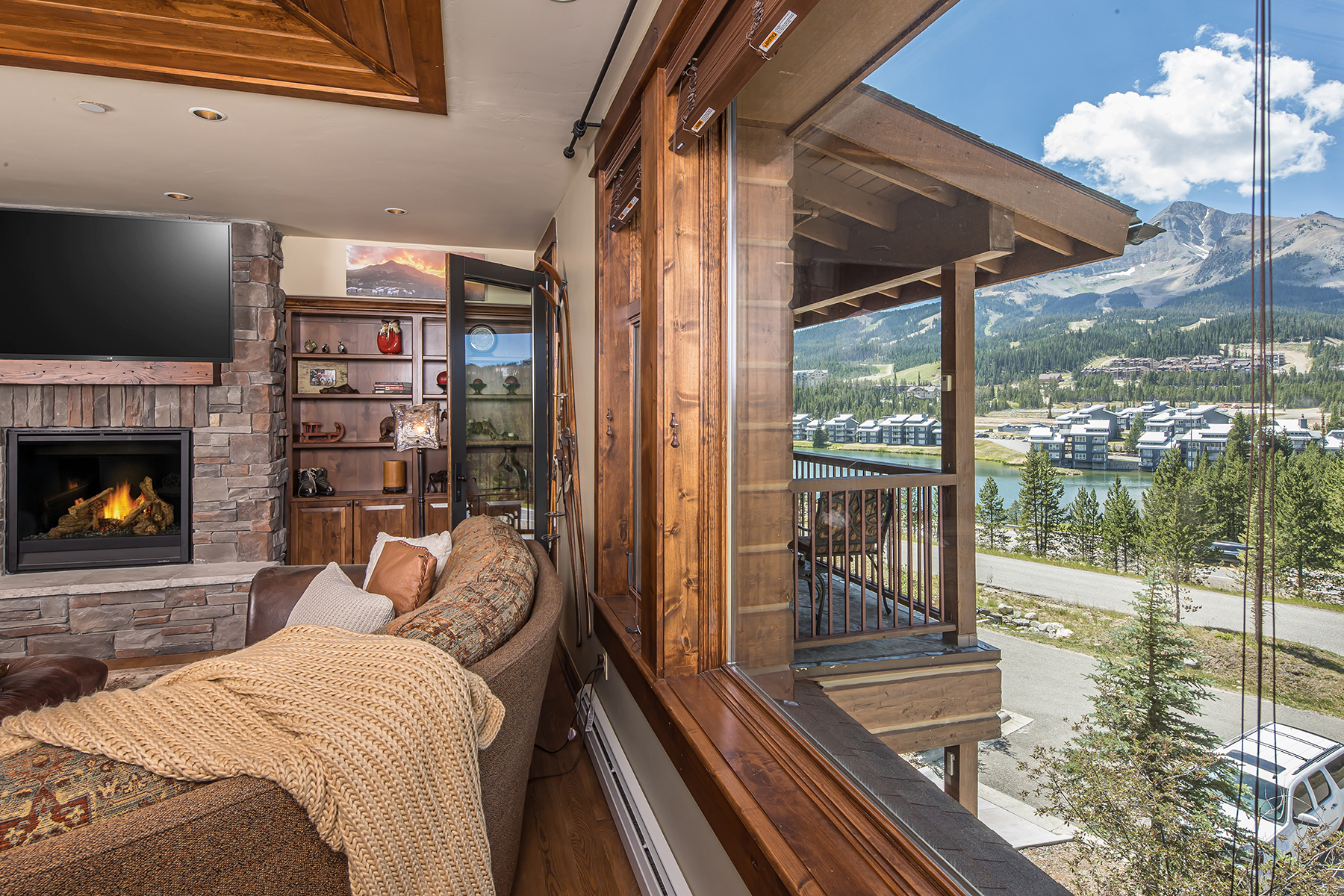  2A Summit View Drive, 301A - 物件實景