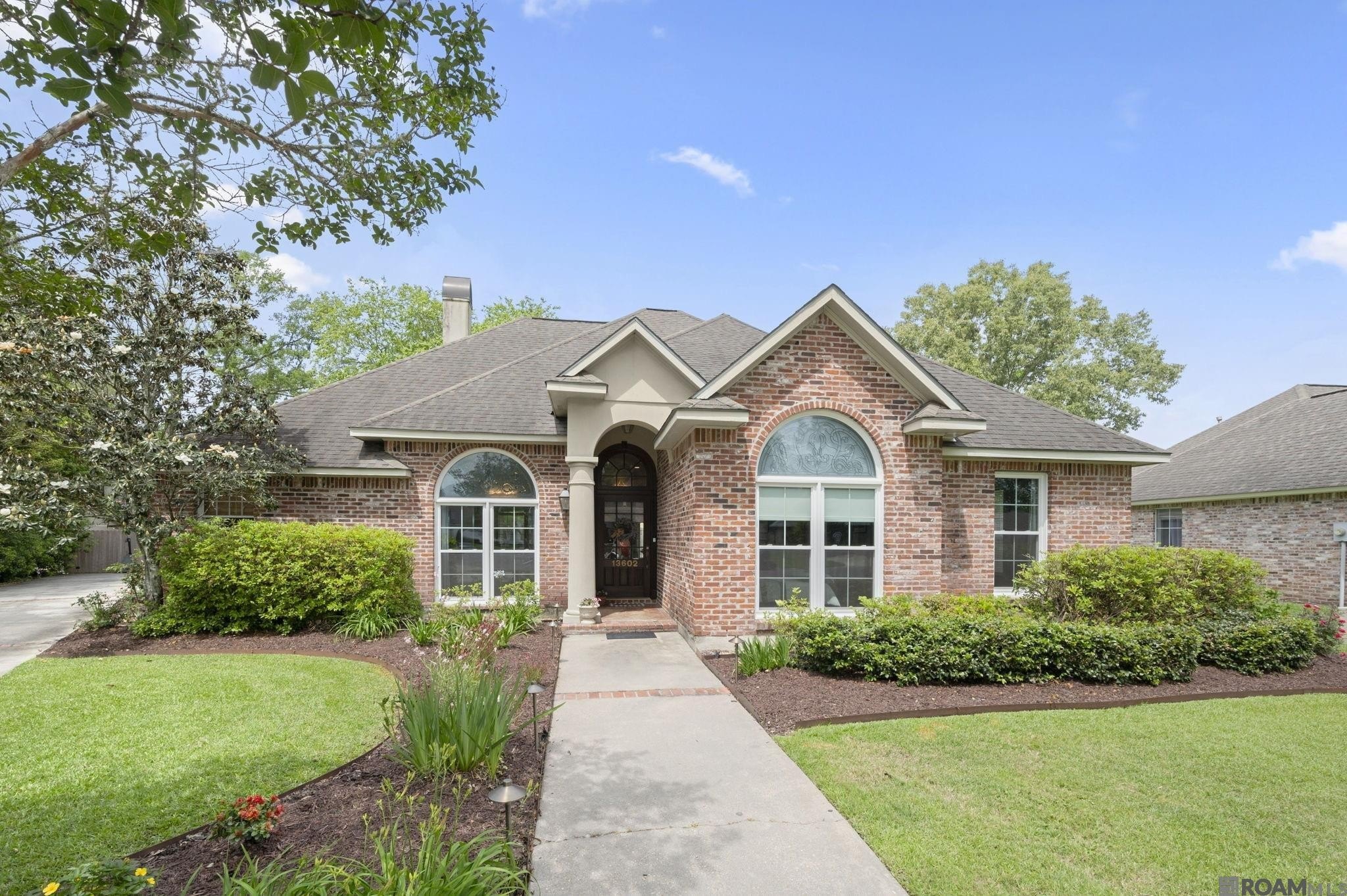 Baton Rouge, Louisiana, 70810, United States, 4 Bedrooms Bedrooms, ,3 BathroomsBathrooms,Residential,For Sale,2037860